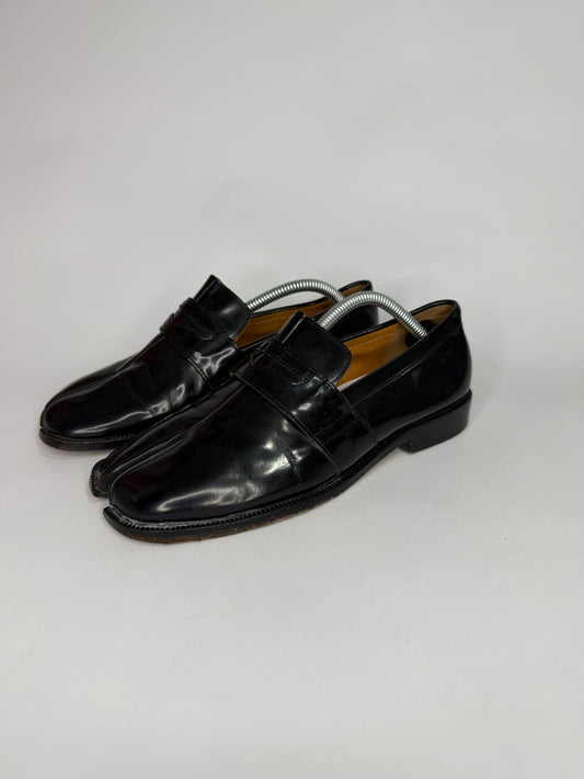 Maison MargeilaTabi strap split-toe loafers Size 38 EU/ 8 US/ 5 UK