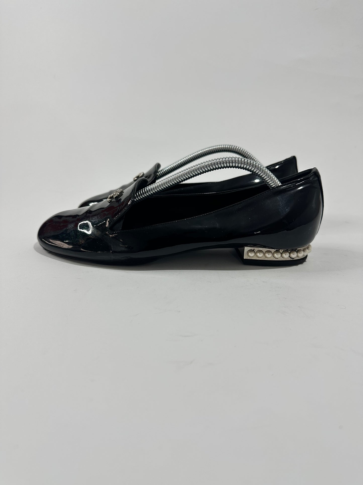 Chanel Patent Calfskin Pearl CC Loafers Black Size 37 EU/ 7 US/ 4 UK