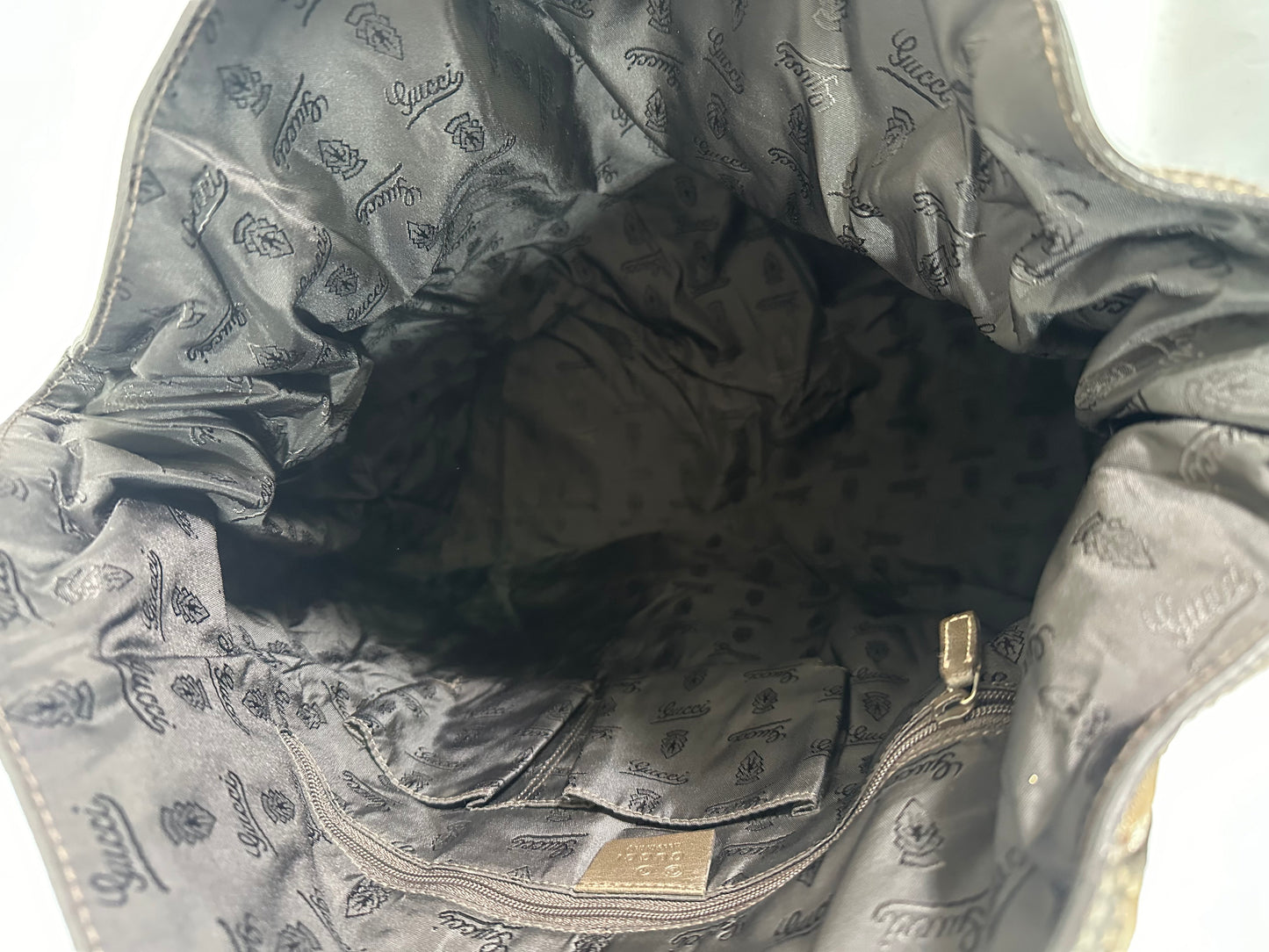 GUCCI
GG Crystal Full Moon Bag