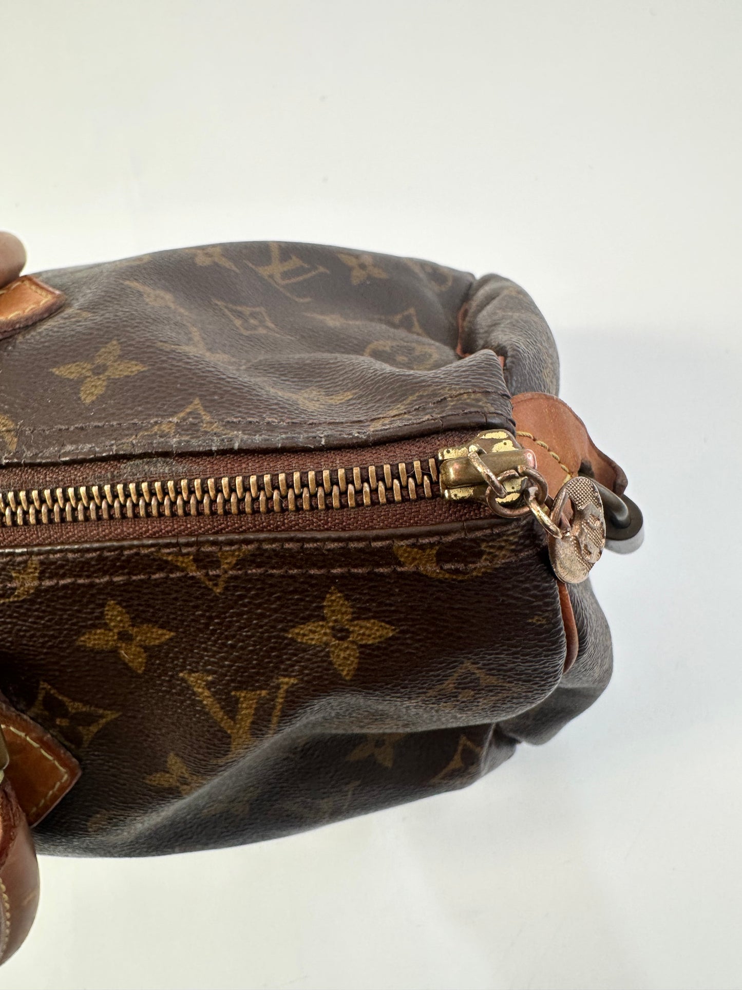 LOUIS VUITTON Monogram Speedy 35