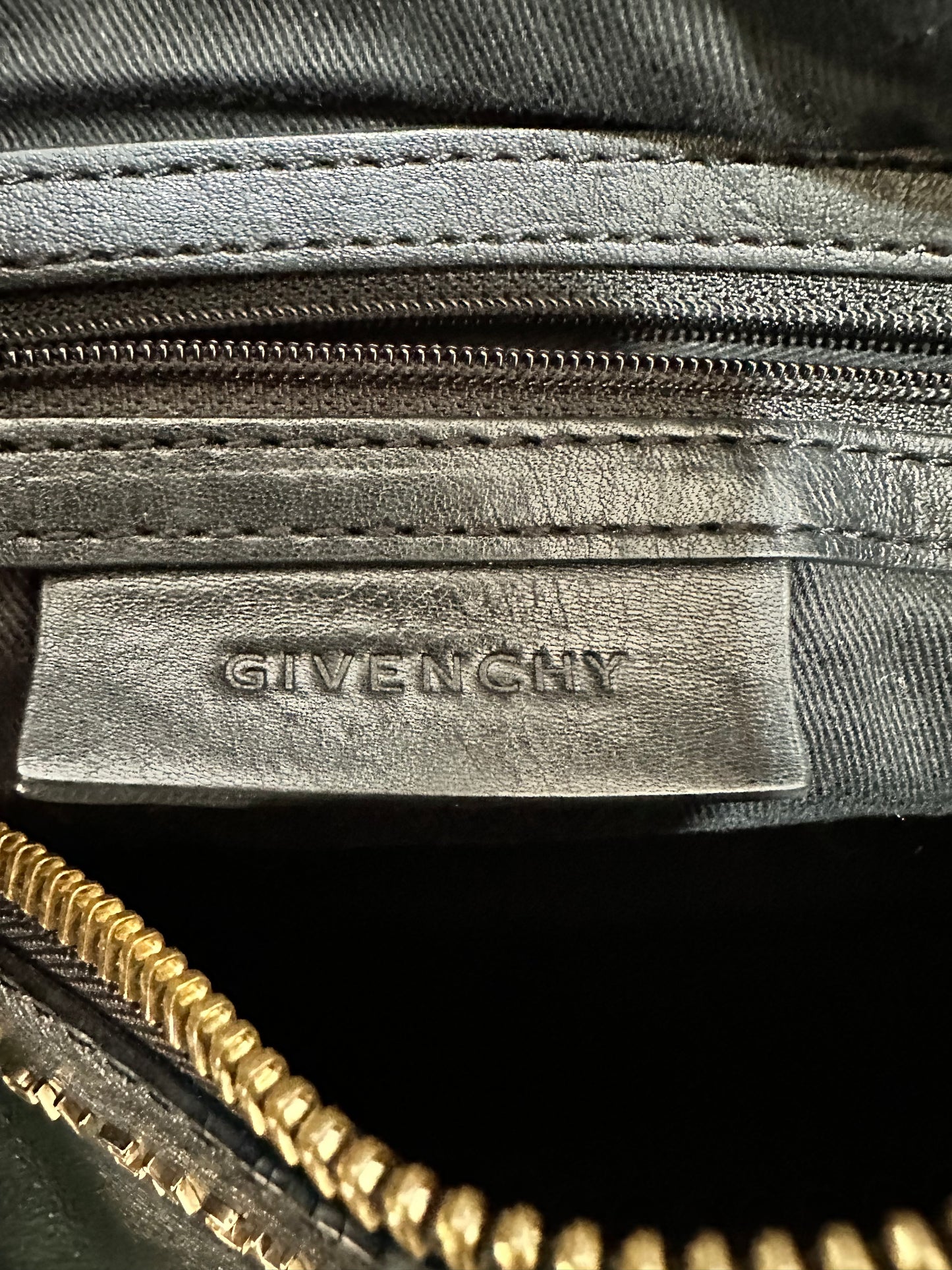 Givenchy Black Leather Zipped Detail Shoulder Bag
