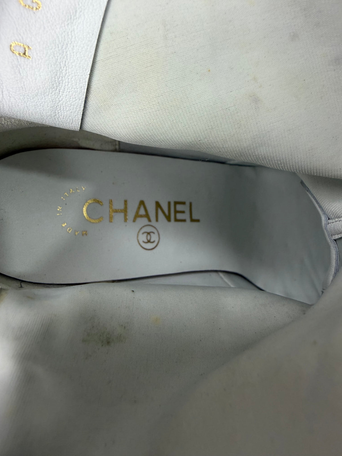 Chanel White Leather Cap Toe Ankle Boots Black Toe Size 37EU/ 7 US/ 4 UK