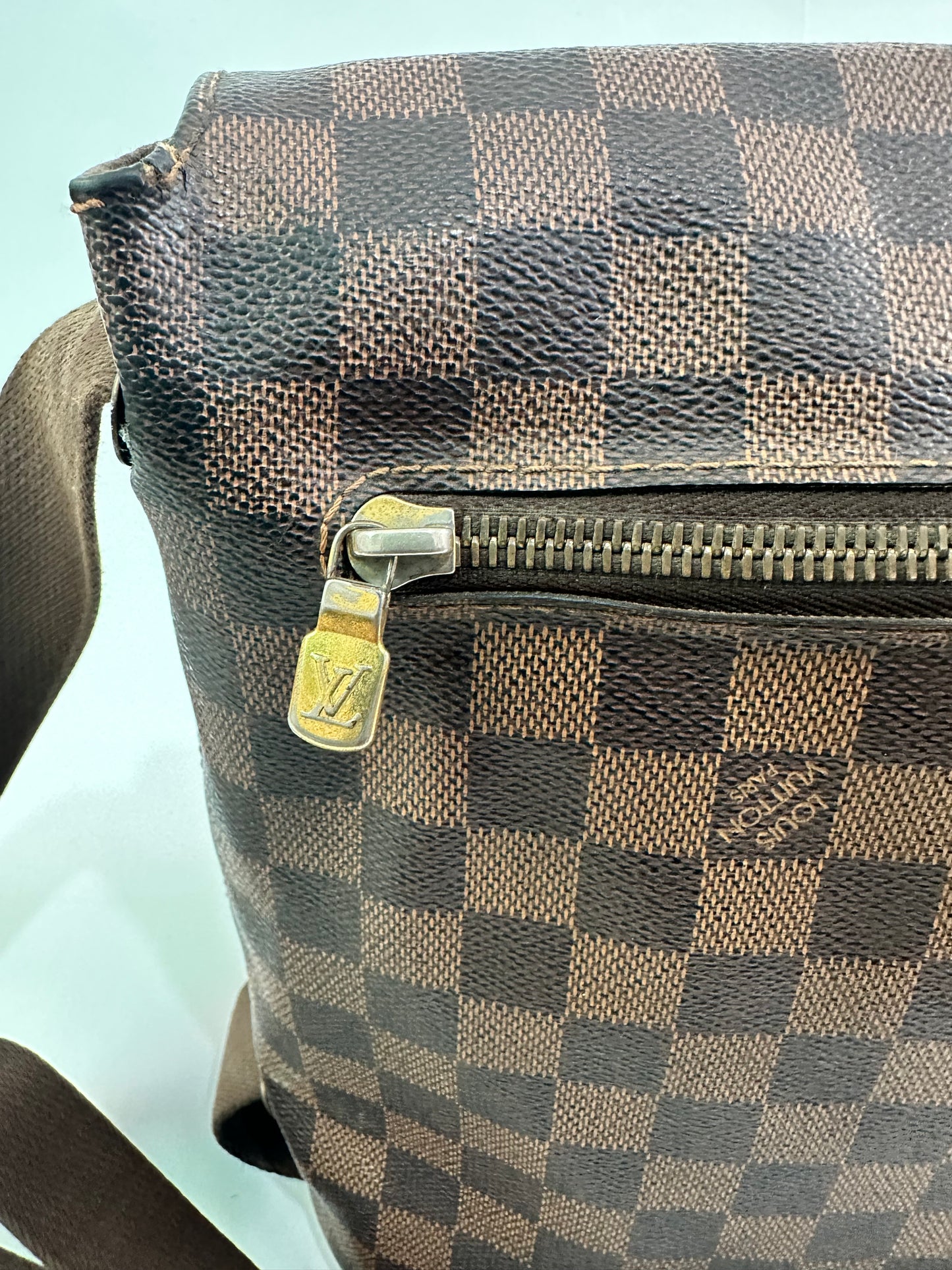 Louis Vuitton Damier Ebene Canvas Brooklyn GM Messenger Bag