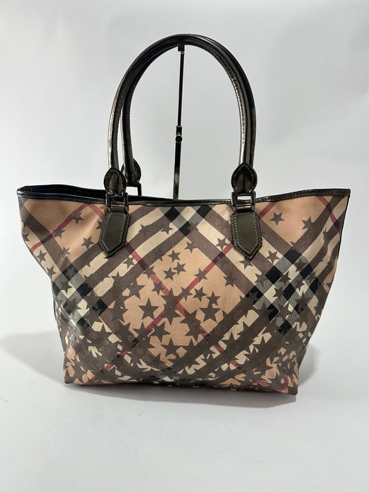 BURBERRY 
Supernova Check Stars Large Nickie Tote Nickel