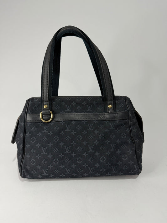 LOUIS VUITTON
Navy Blue Mini Lin Canvas Josephine PM Bag