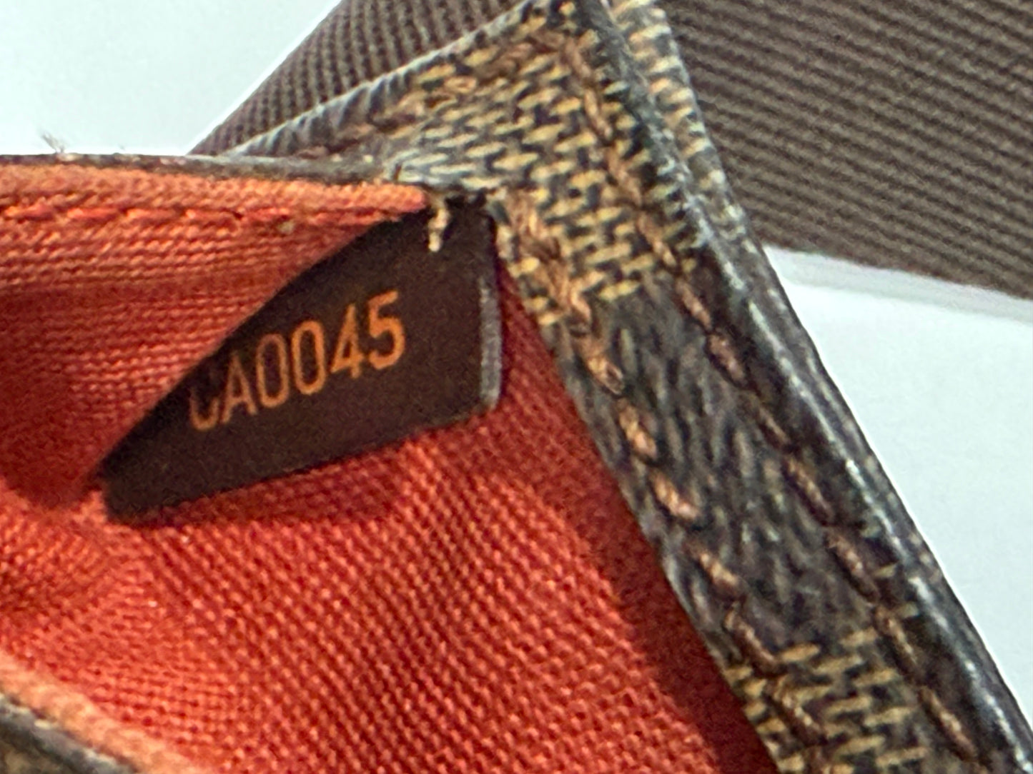 Louis Vuitton
Damier Ebene Geronimos Vintage