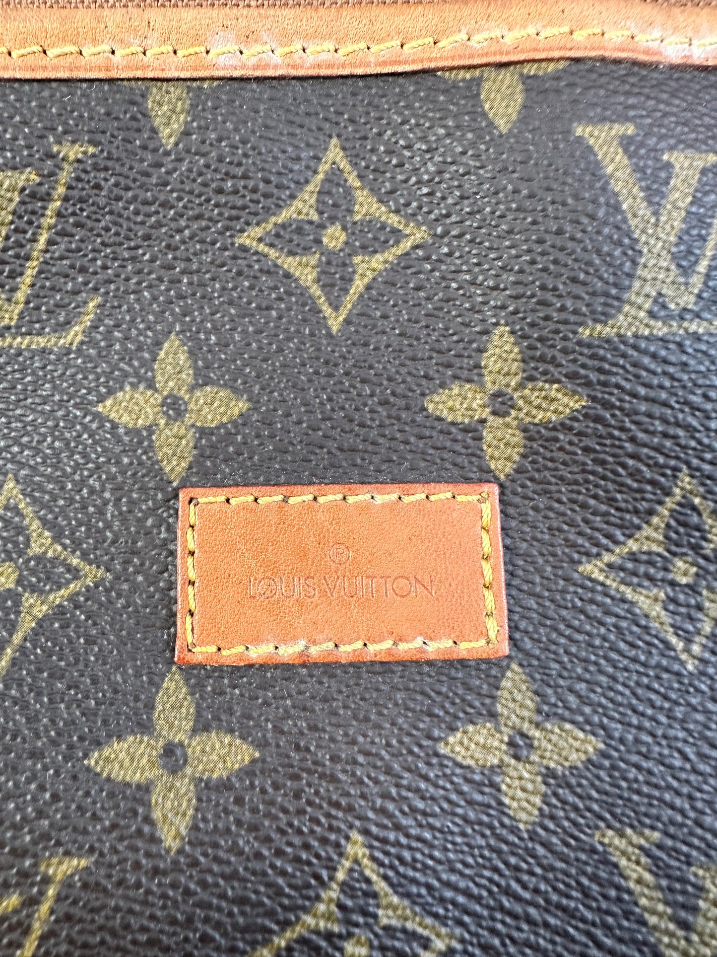 LOUIS VUITTON Monogram Saumur 30