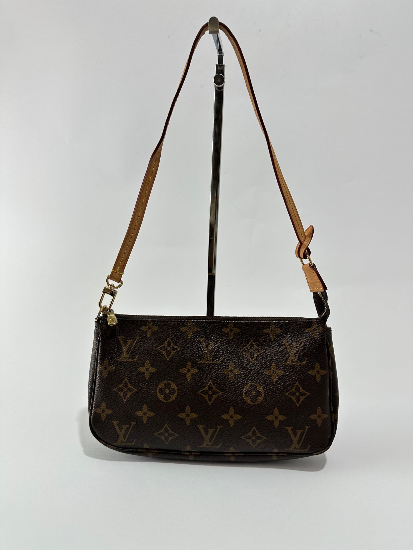 Louis Vuitton Brown Monogram Canvas Pochette Accessoires Clutch Bag