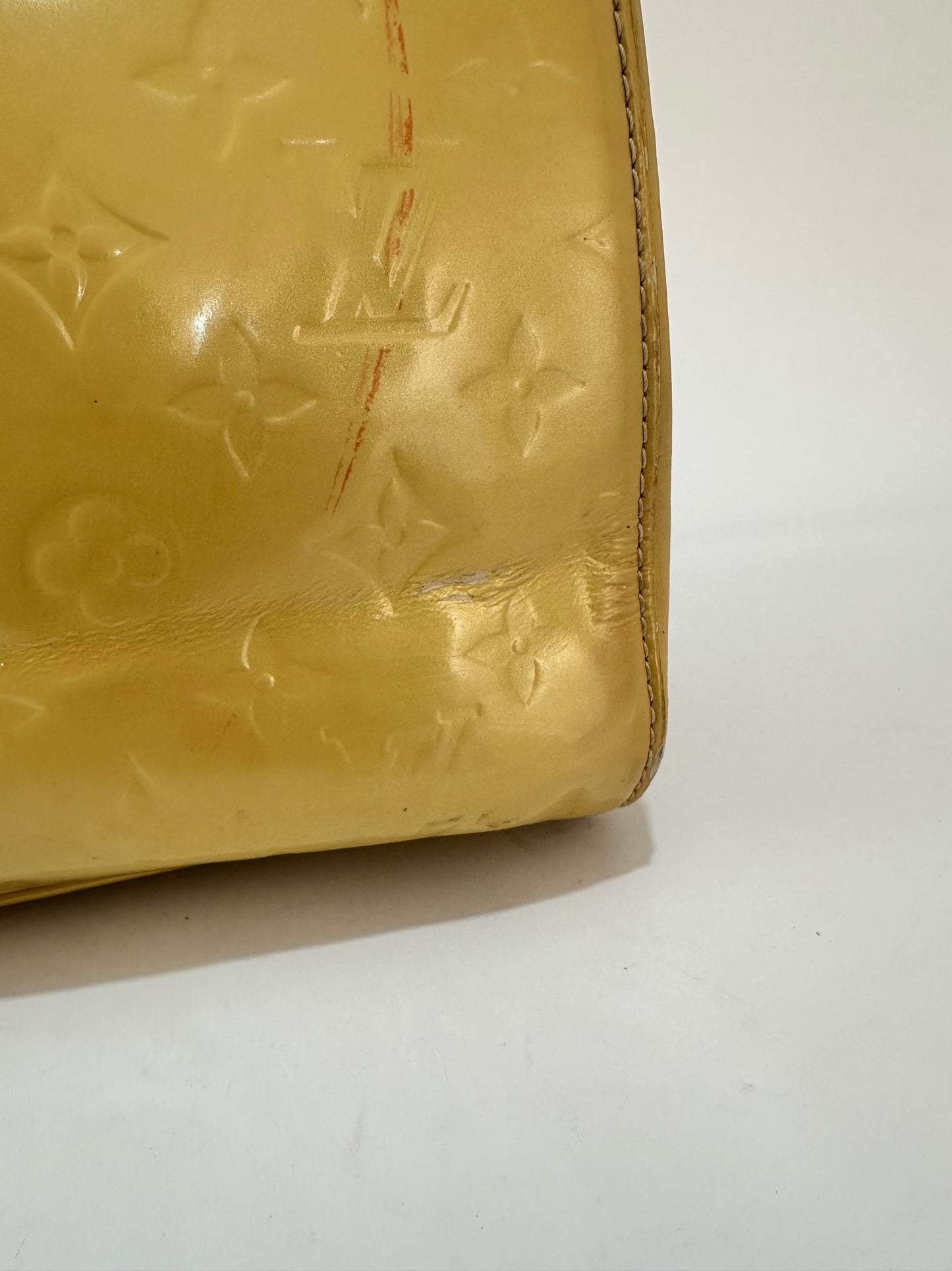 Louis Vuitton Blanc Corail Monogram Vernis Brea MM Bag