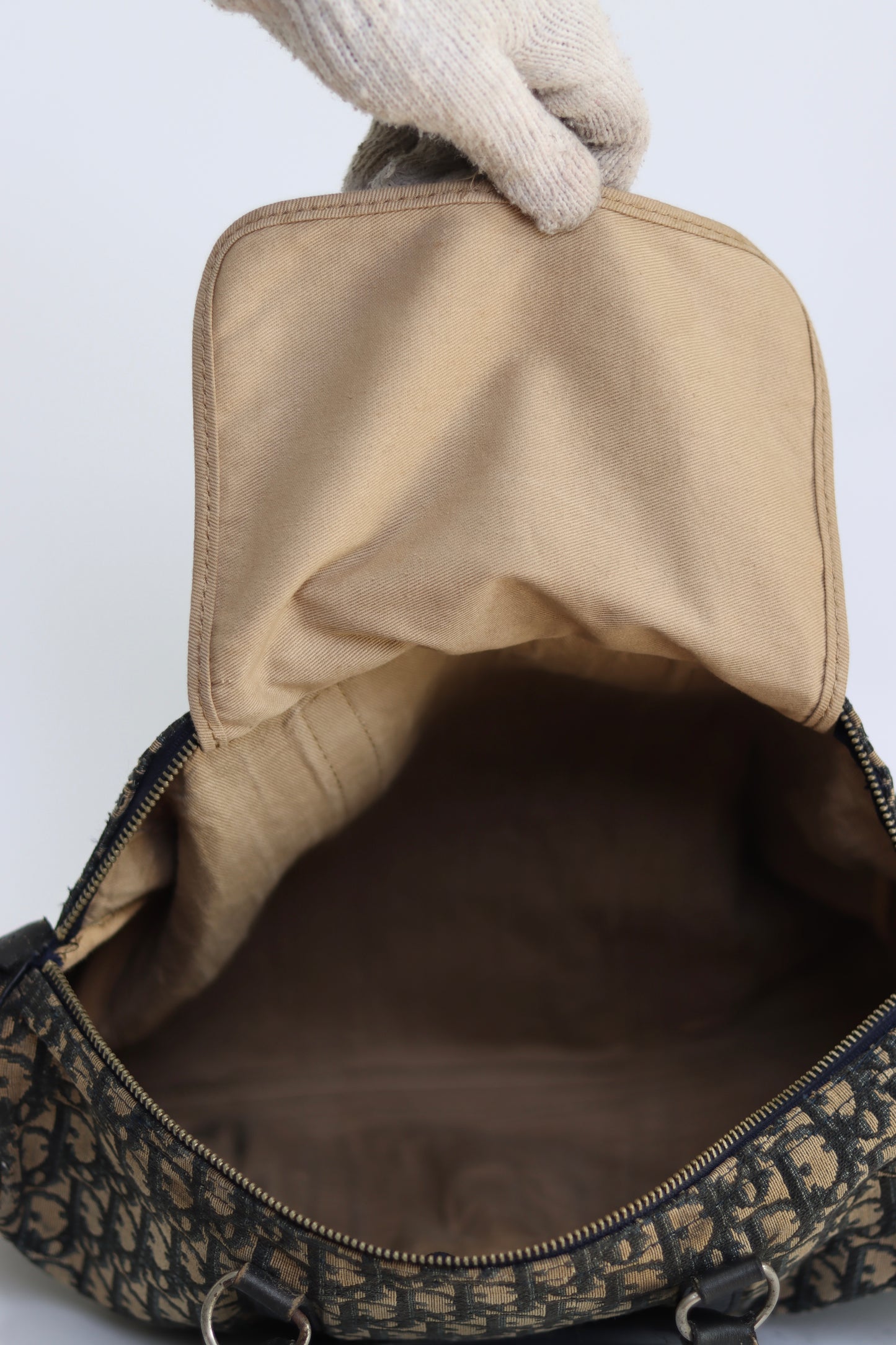 VINTAGE CHRISTIAN DIOR
Monogram Duffle Navy Blue