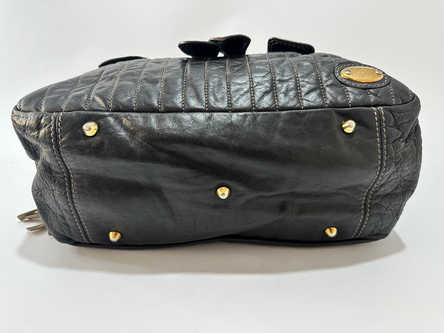 CHLOE
Calfskin Quilted Large Bay Tote Black