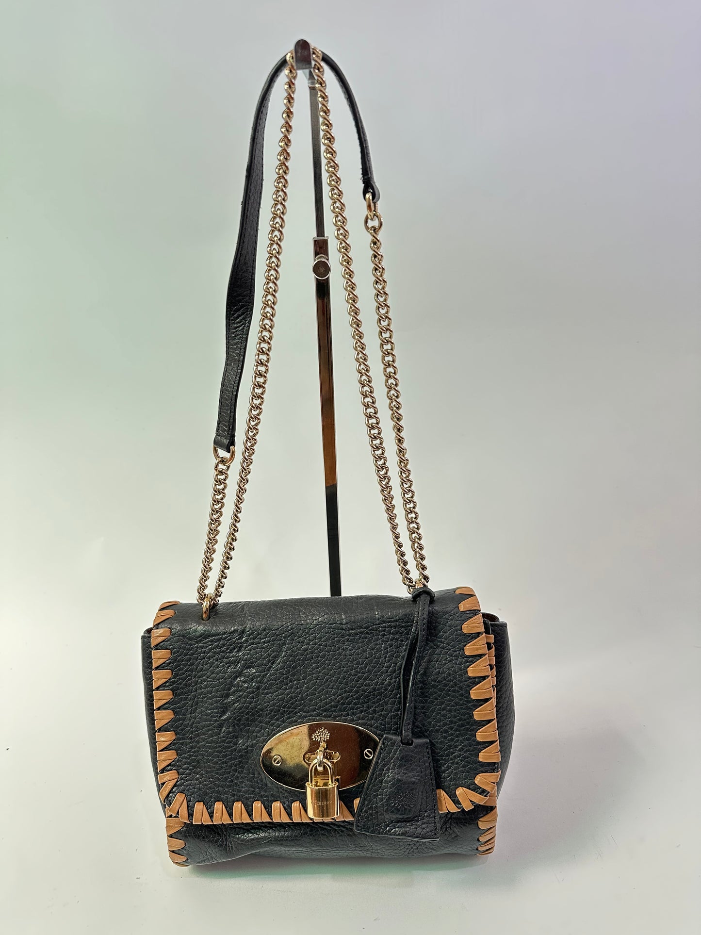MULBERRY
Lily Braided Edge Shoulder Bag In Black