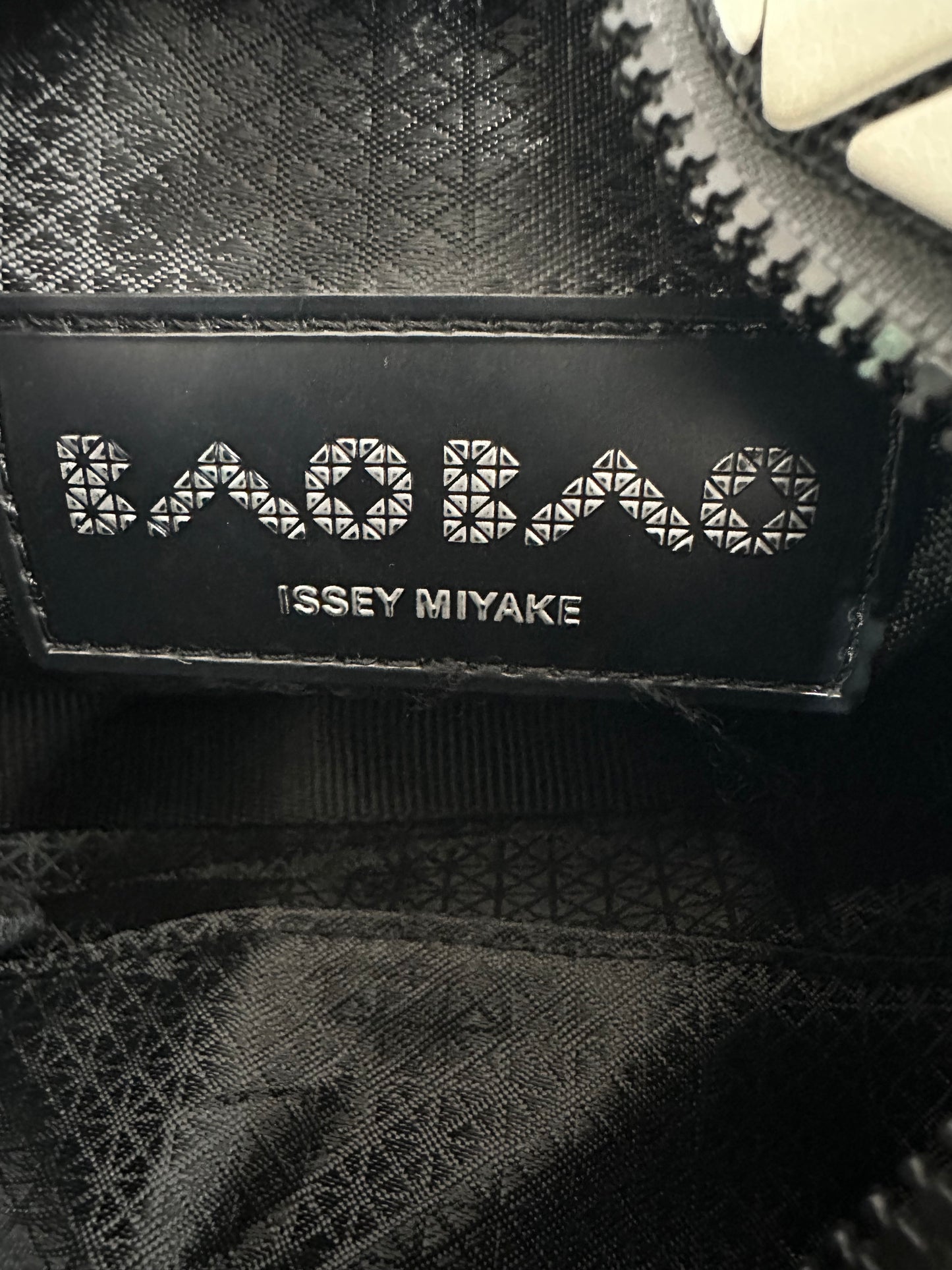 Bao Bao Issey Miyake Carton geometric-pattern tote bag