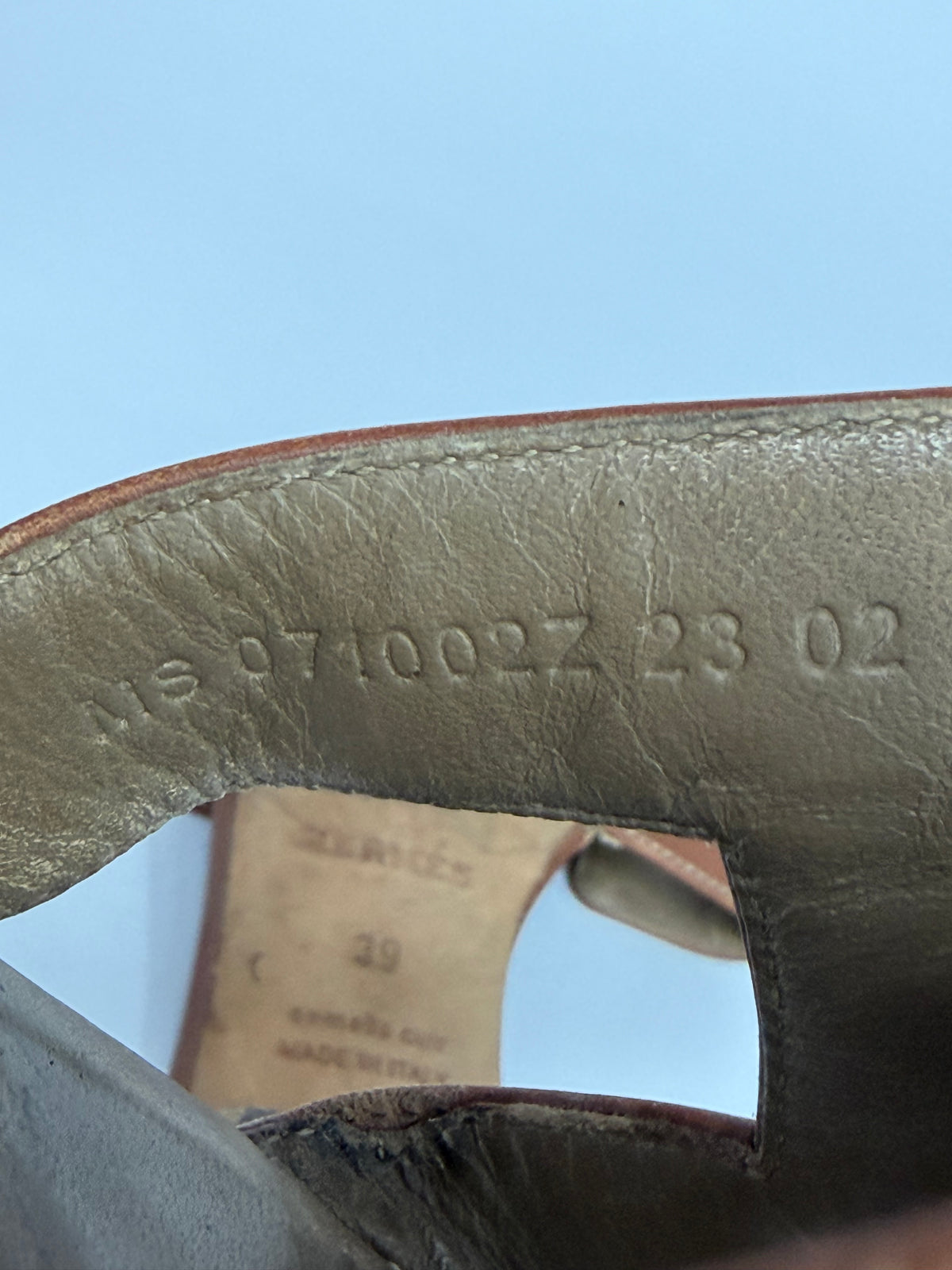 Hermes Brown Leather Oasis Slide Sandals Size 39 EU/ 9 US/ 6 UK