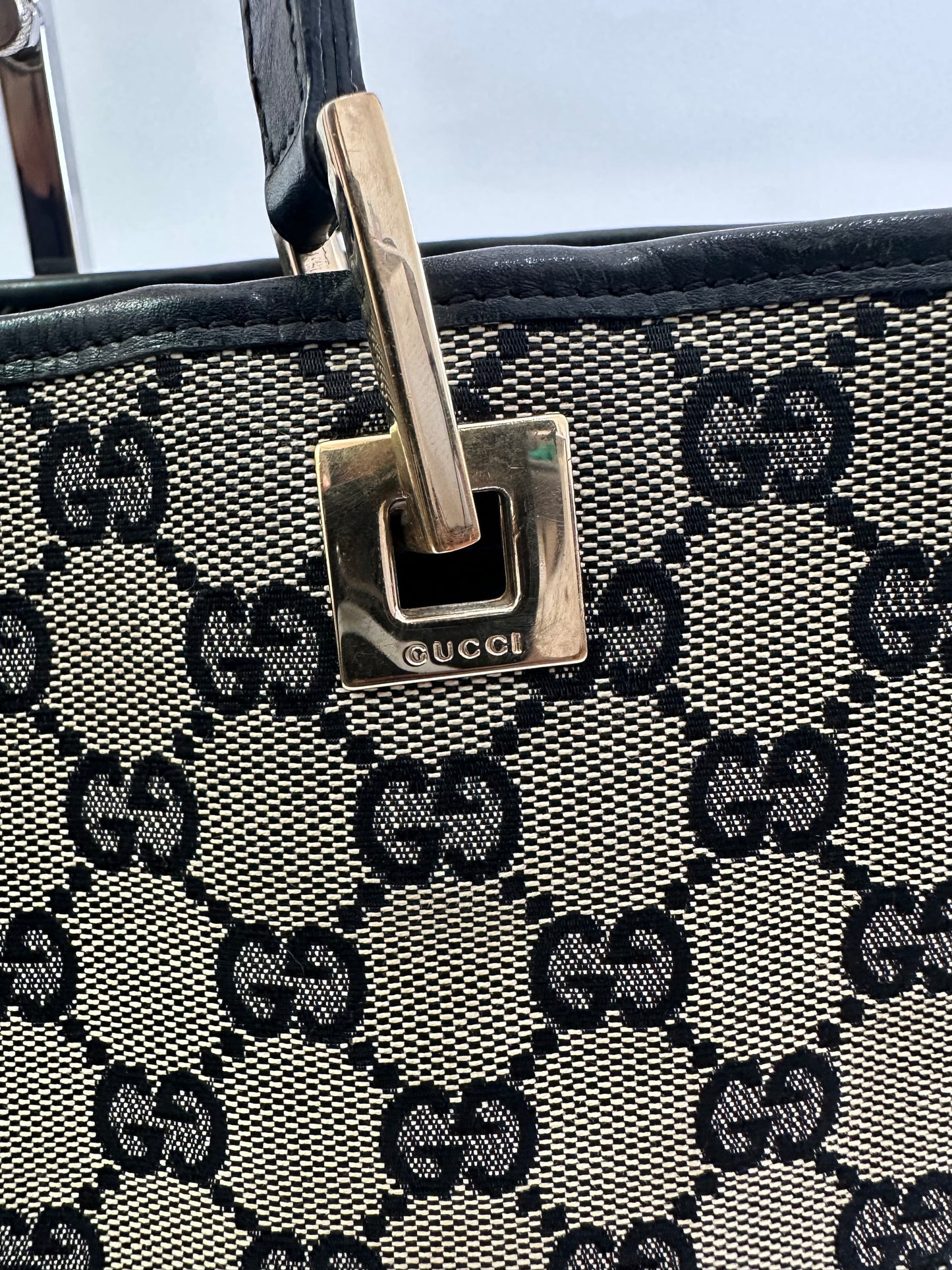 GUCCI GG CANVAS TOTE BAG