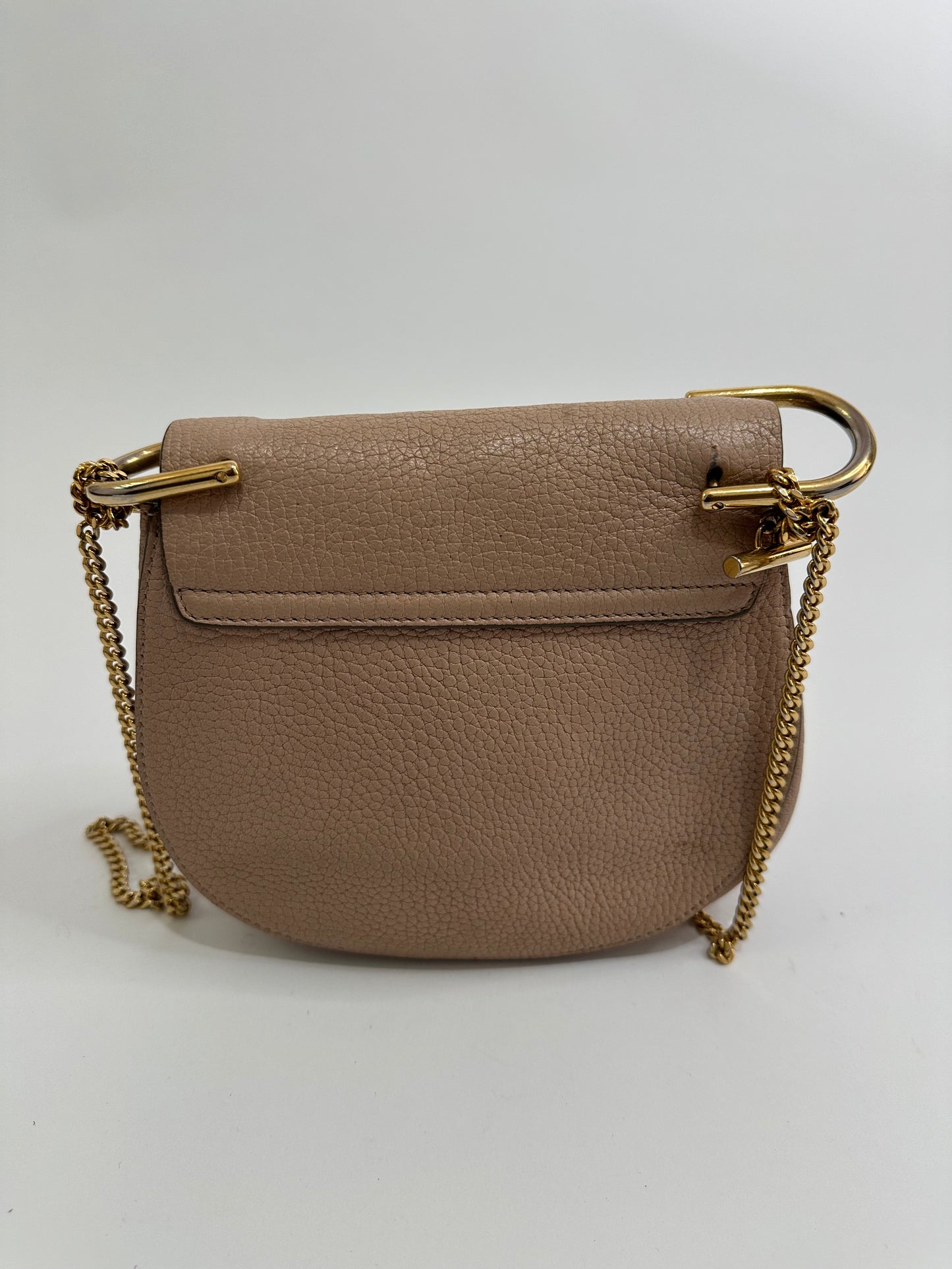 CHLOE
Grained Lambskin Mini Drew Shoulder Bag Cement Pink