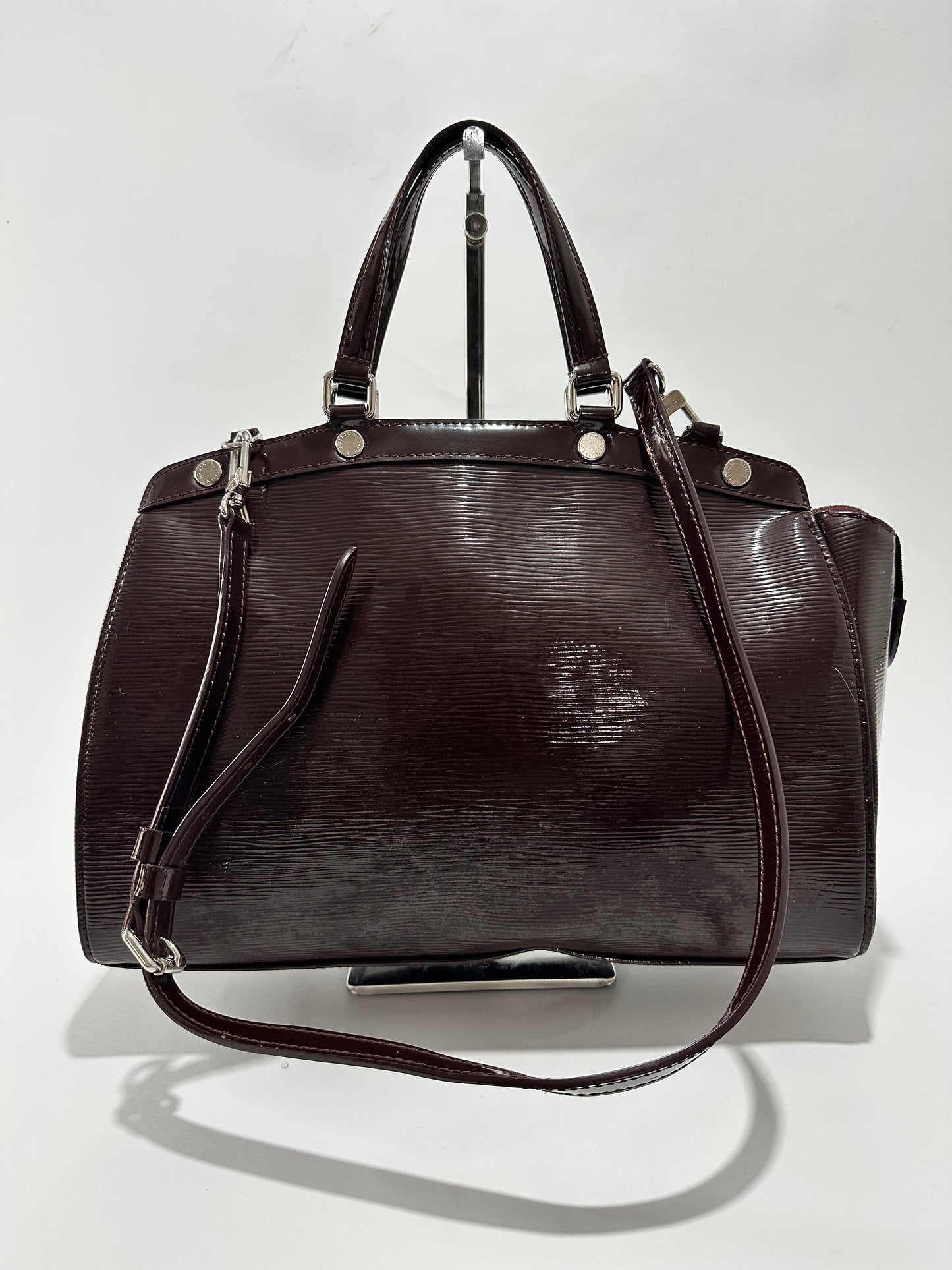 Louis Vuitton Quetsche Epi Leather Brea MM Bag