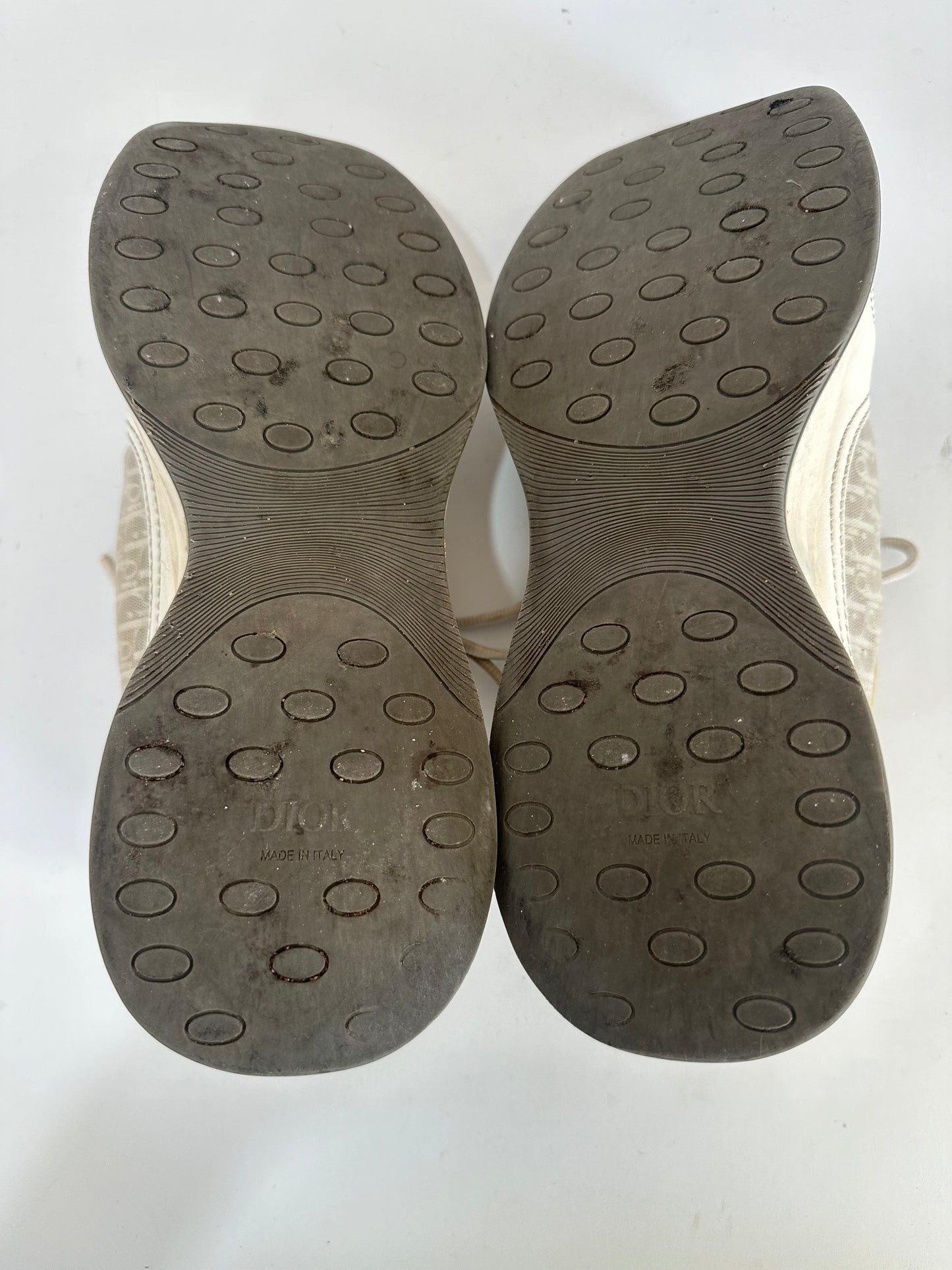 CHRISTIAN DIOR
Suede Technical Mesh Oblique Mens B25 Runner Sneaker Size 40