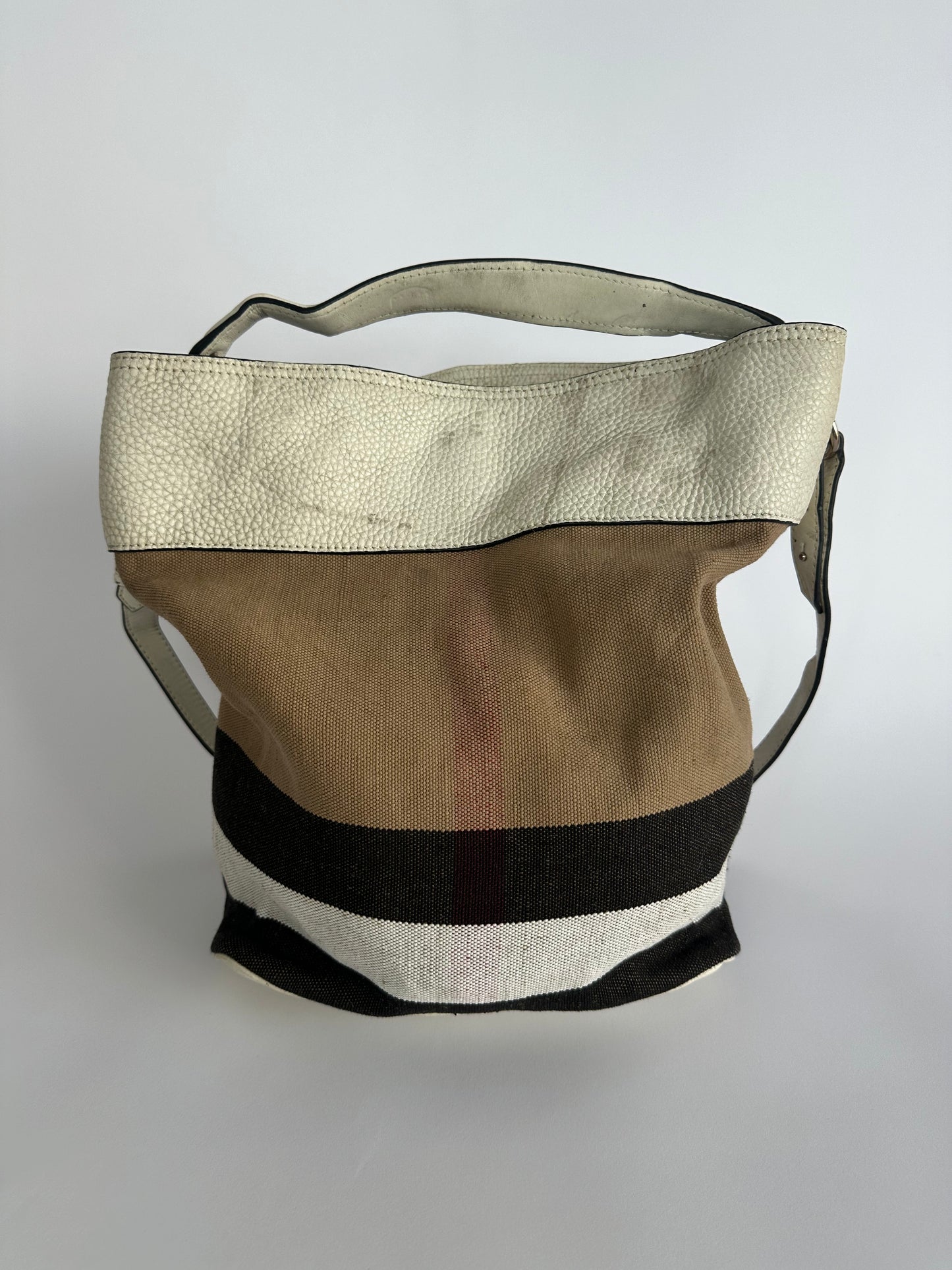 BURBERRY Ashby Medium Bucket Bag Check White