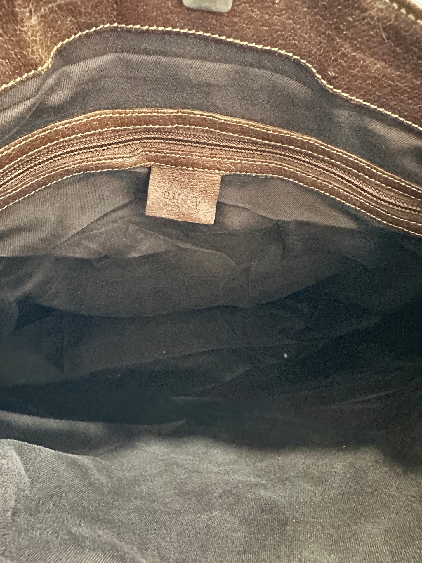 Gucci
GG Canvas Shoulder Bag