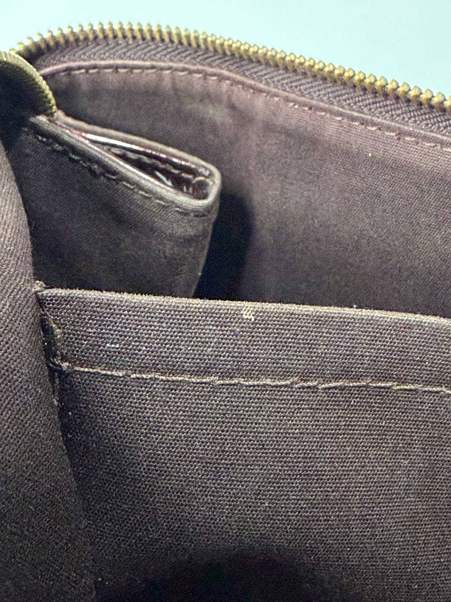 Louis Vuitton Amarante Monogram Vernis Rosewood Avenue Bag
