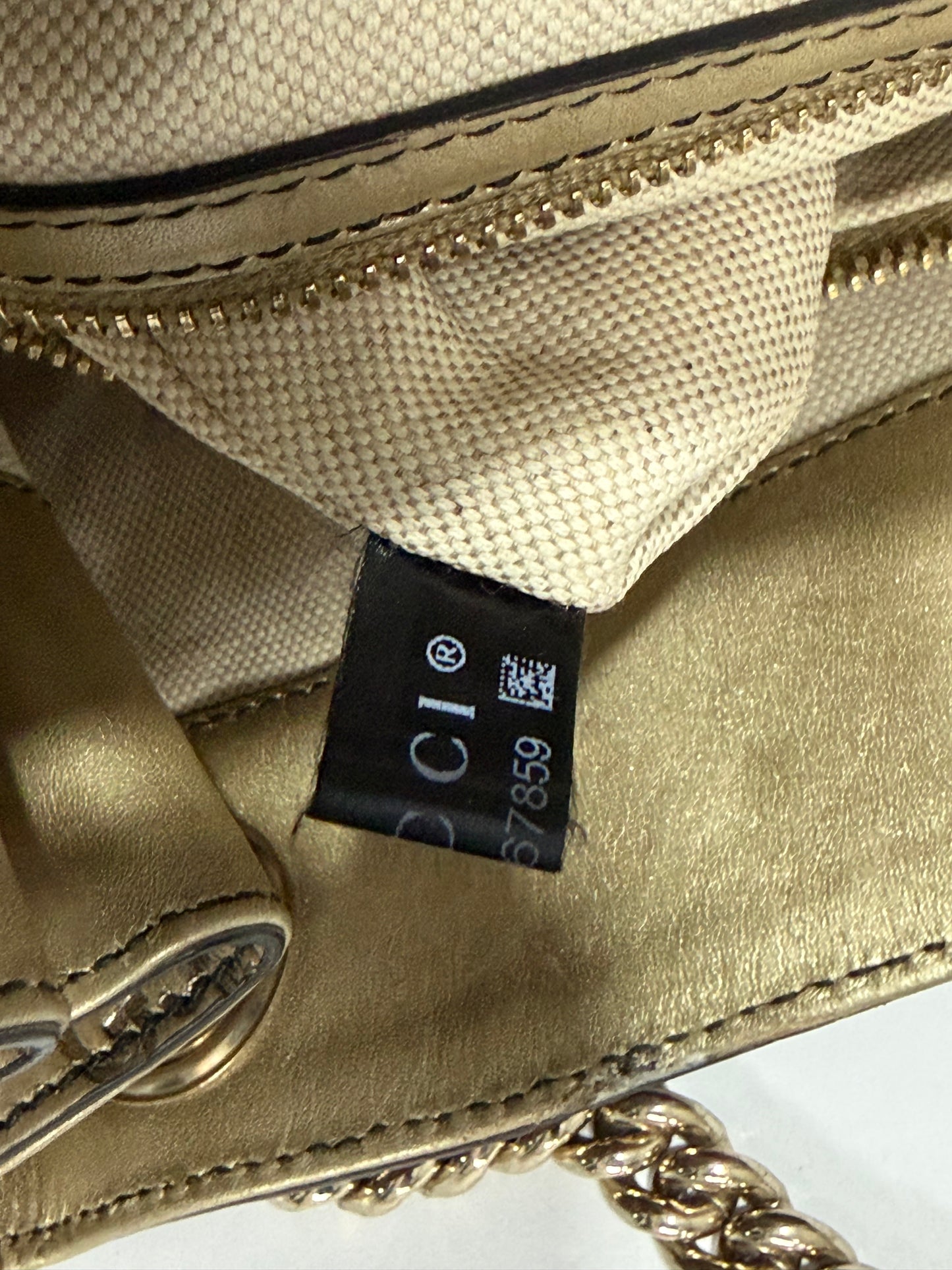 Gucci Beige Metallic Guccissima eather Large Emily Chain Shoulder Bag