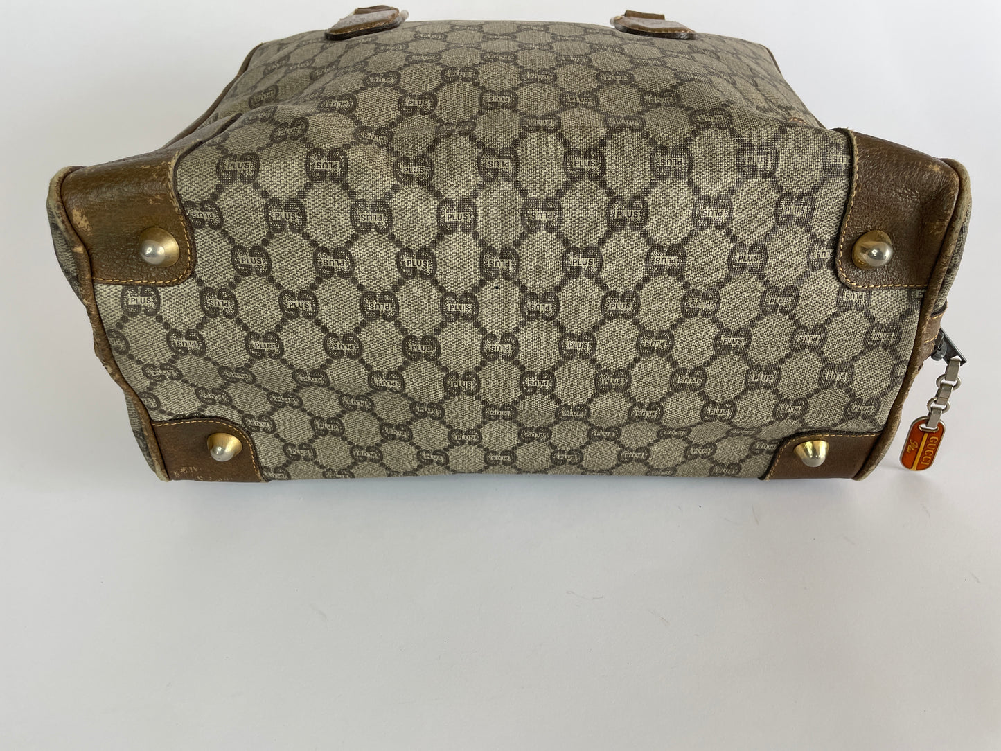 GUCCI
Vintage GG Plus Boston Bag
