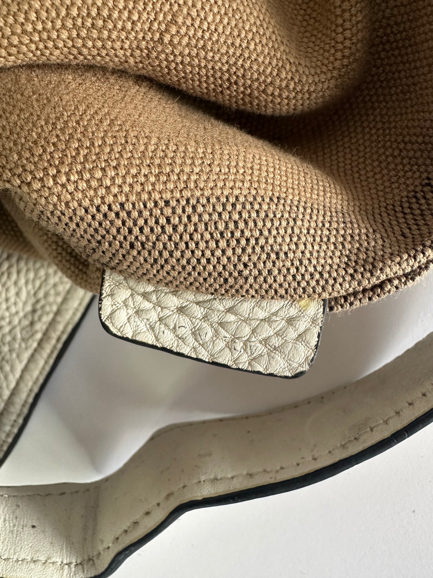 BURBERRY Ashby Medium Bucket Bag Check White