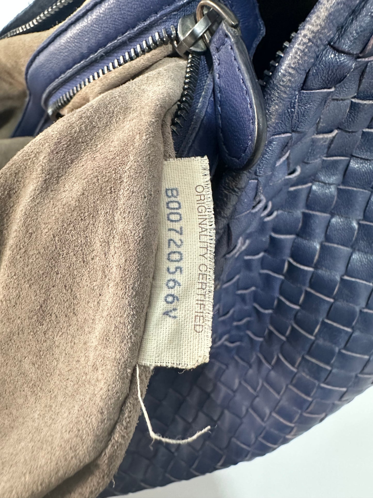 Bottega Veneta Blue Intrecciato Leather medium Veneta Hobo
