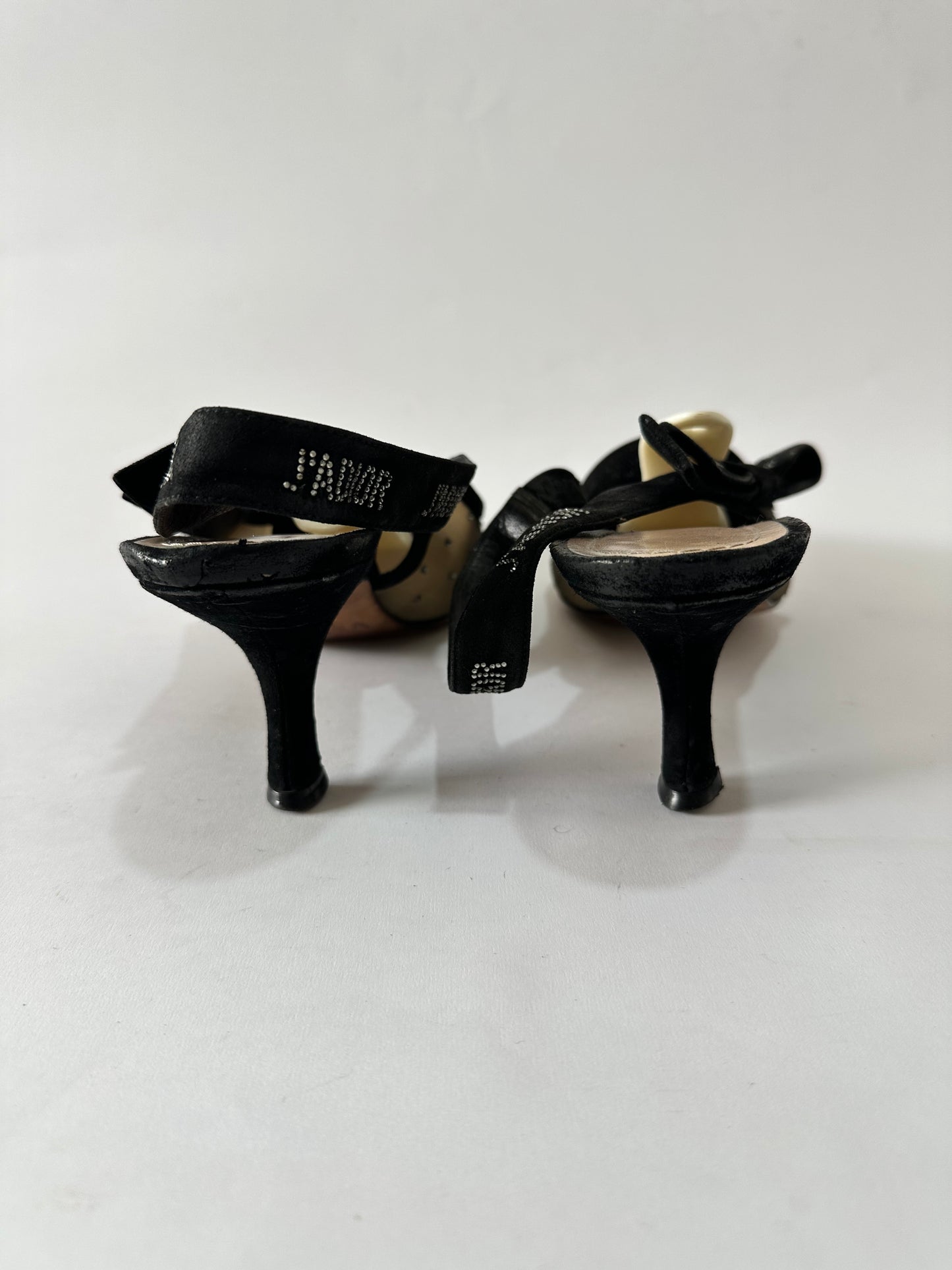 Christian Dior
Mesh Suede Crystal J'Adior Slingback 100mm Pumps 41 Black