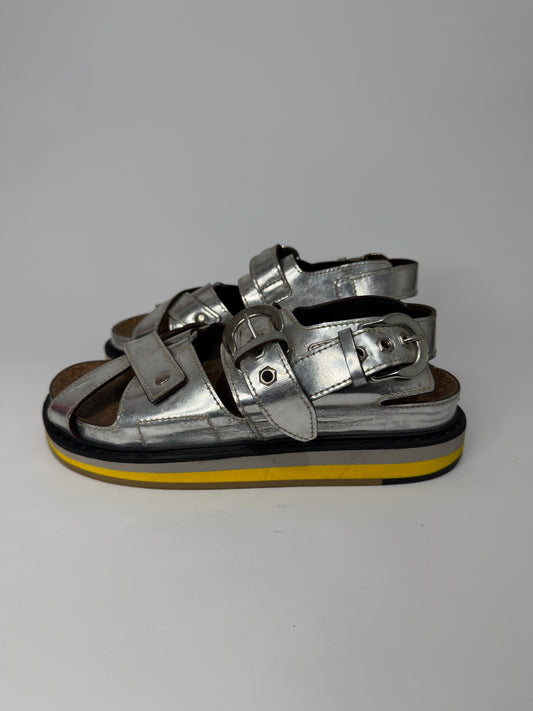 MAISON MARGIELA
Mirror Leather Sandals Size 41 EU/ 8 US