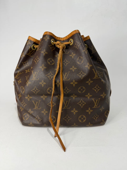 LOUIS VUITTON Monogram Petit Noe