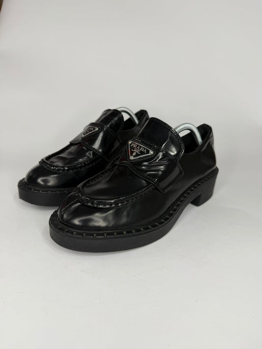 PRADA Vernice Metal Triangle Logo 50mm Loafers Size 37 EU/7 US/ 4 UK