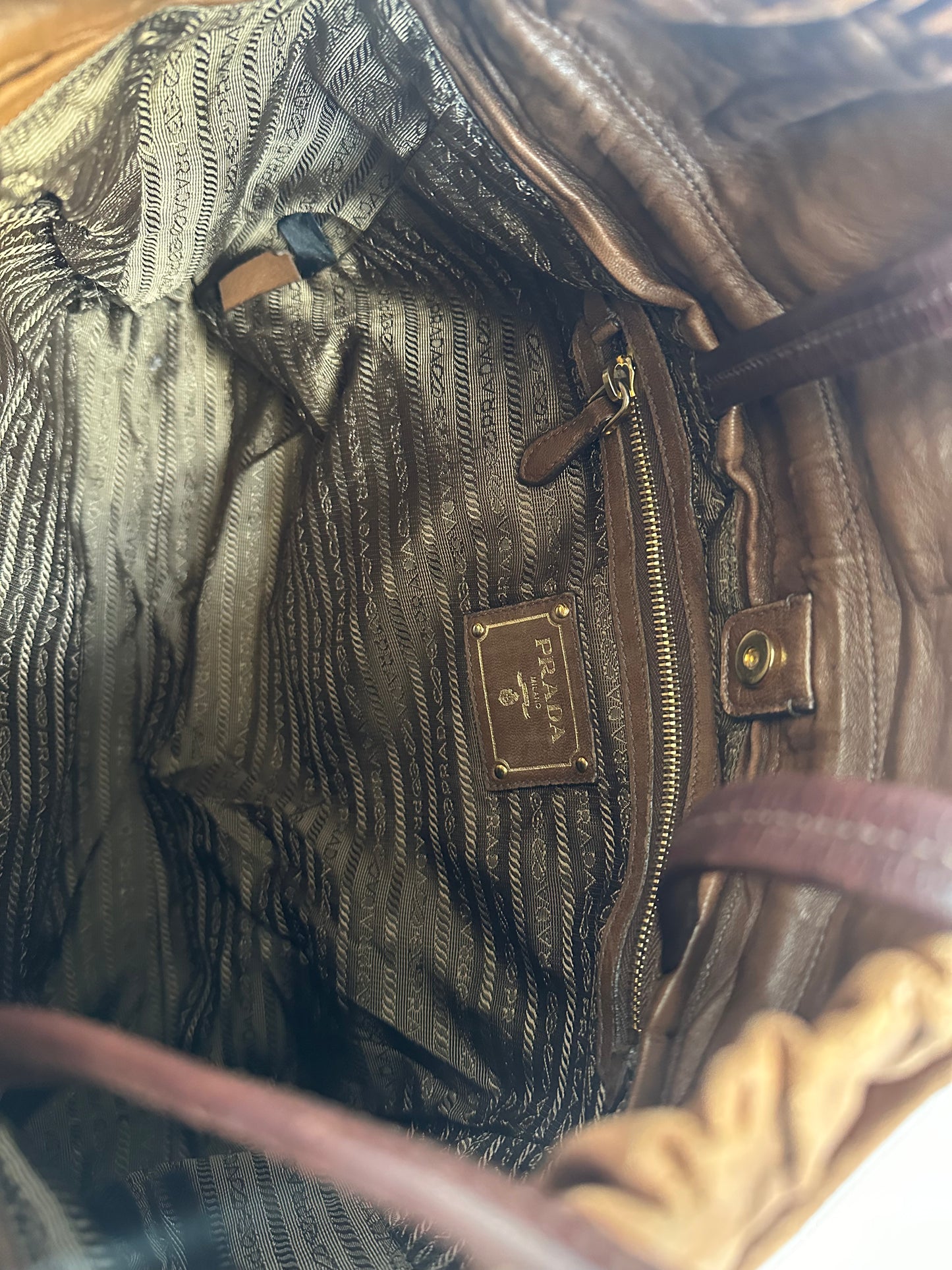 PRADA
Nappa Tote Brown