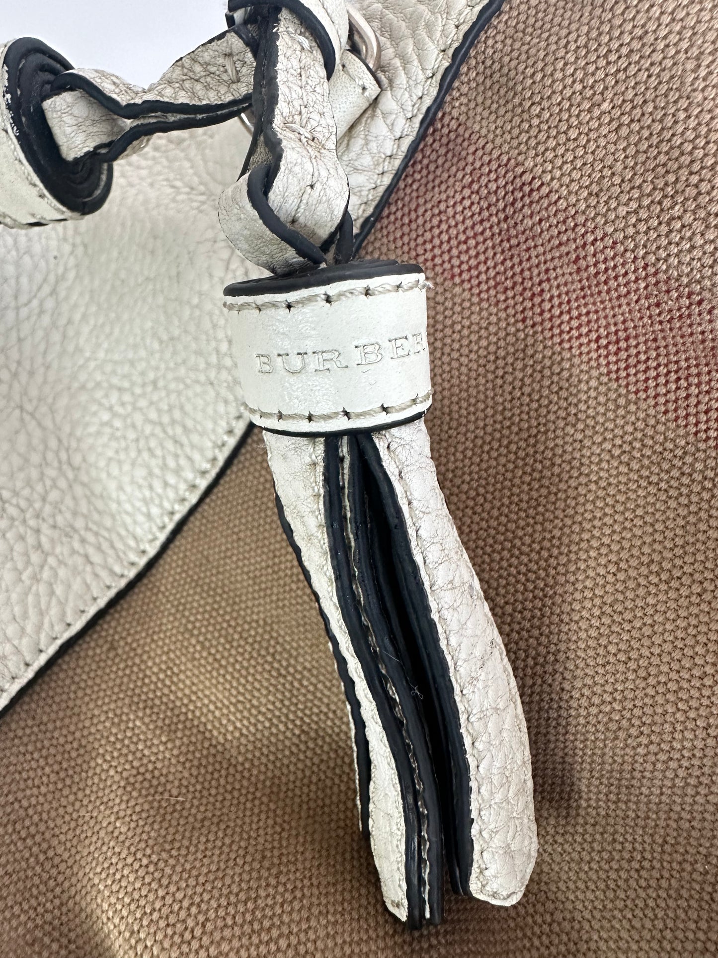 BURBERRY Ashby Medium Bucket Bag Check White