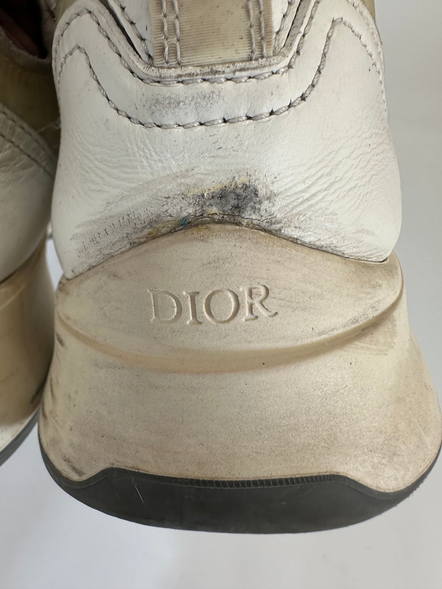 CHRISTIAN DIOR
Suede Technical Mesh Oblique Mens B25 Runner Sneaker Size 40