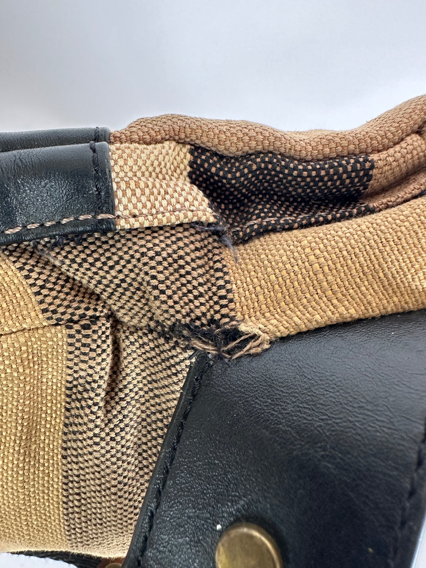BURBERRY single strap Nova check backpack