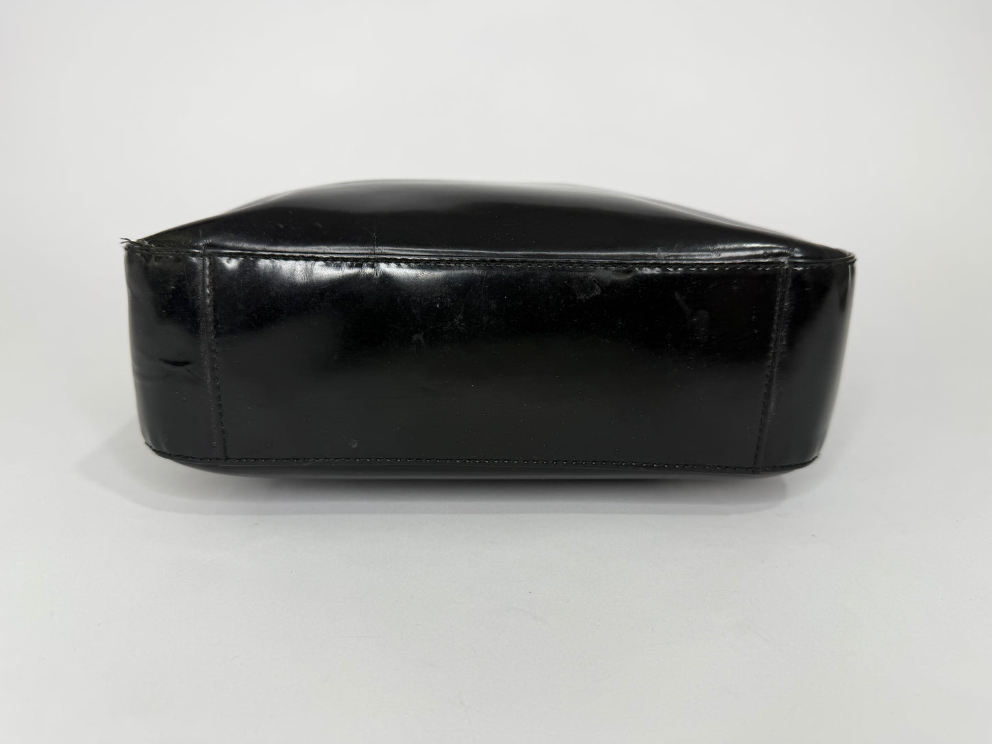 Gucci
Interlocking G Top Handle Bag