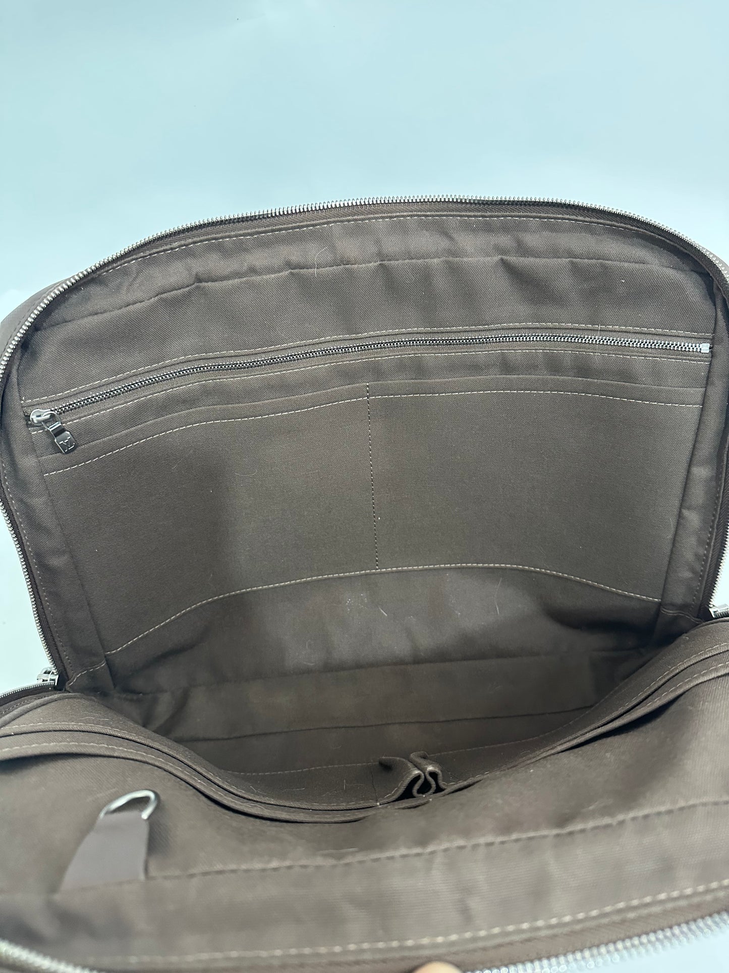 LOUIS VUITTON Damier Infini Porte-Documents Voyage PM