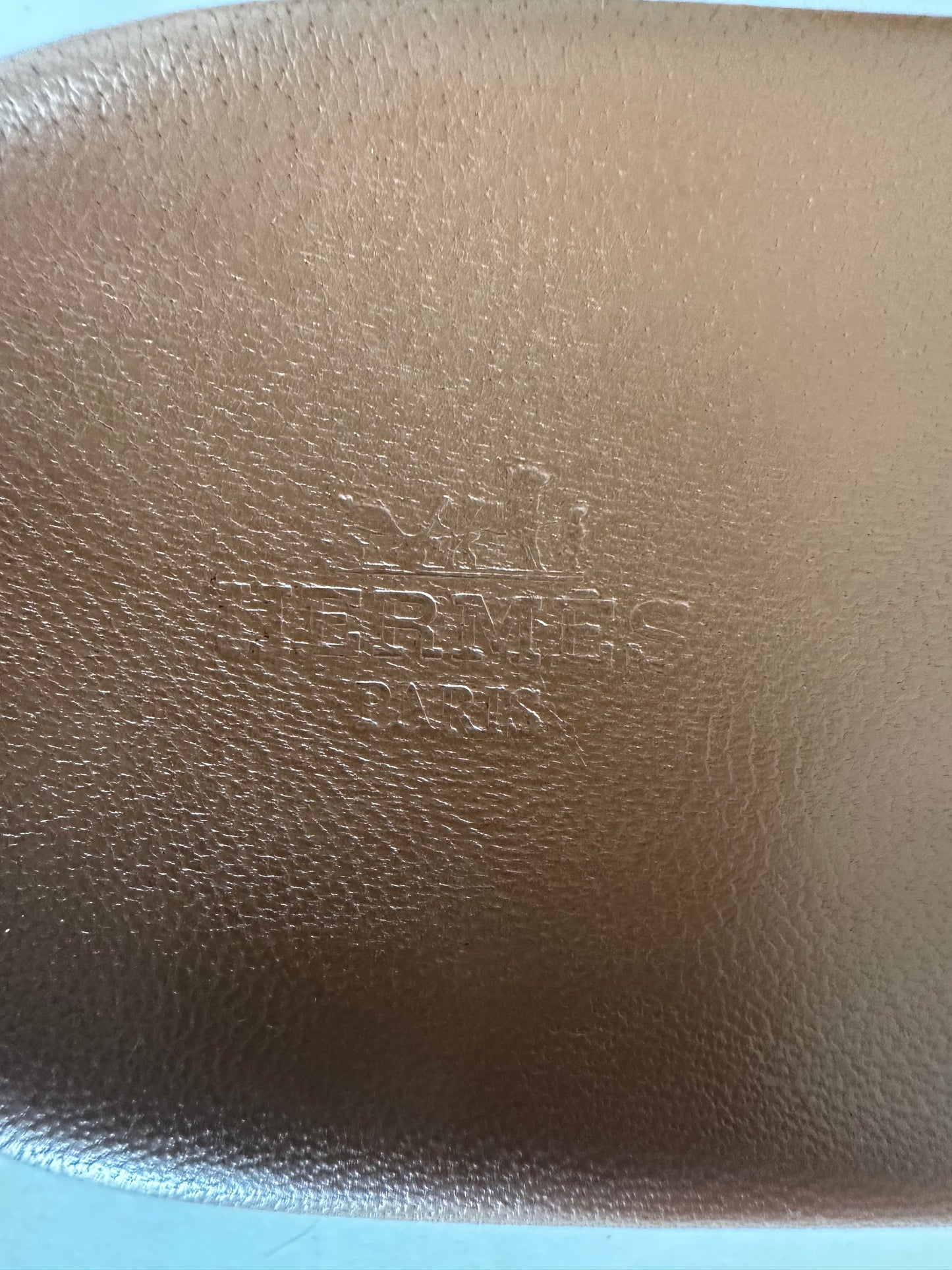 HERMÈS
Brown Leather Slides Size 45 IT