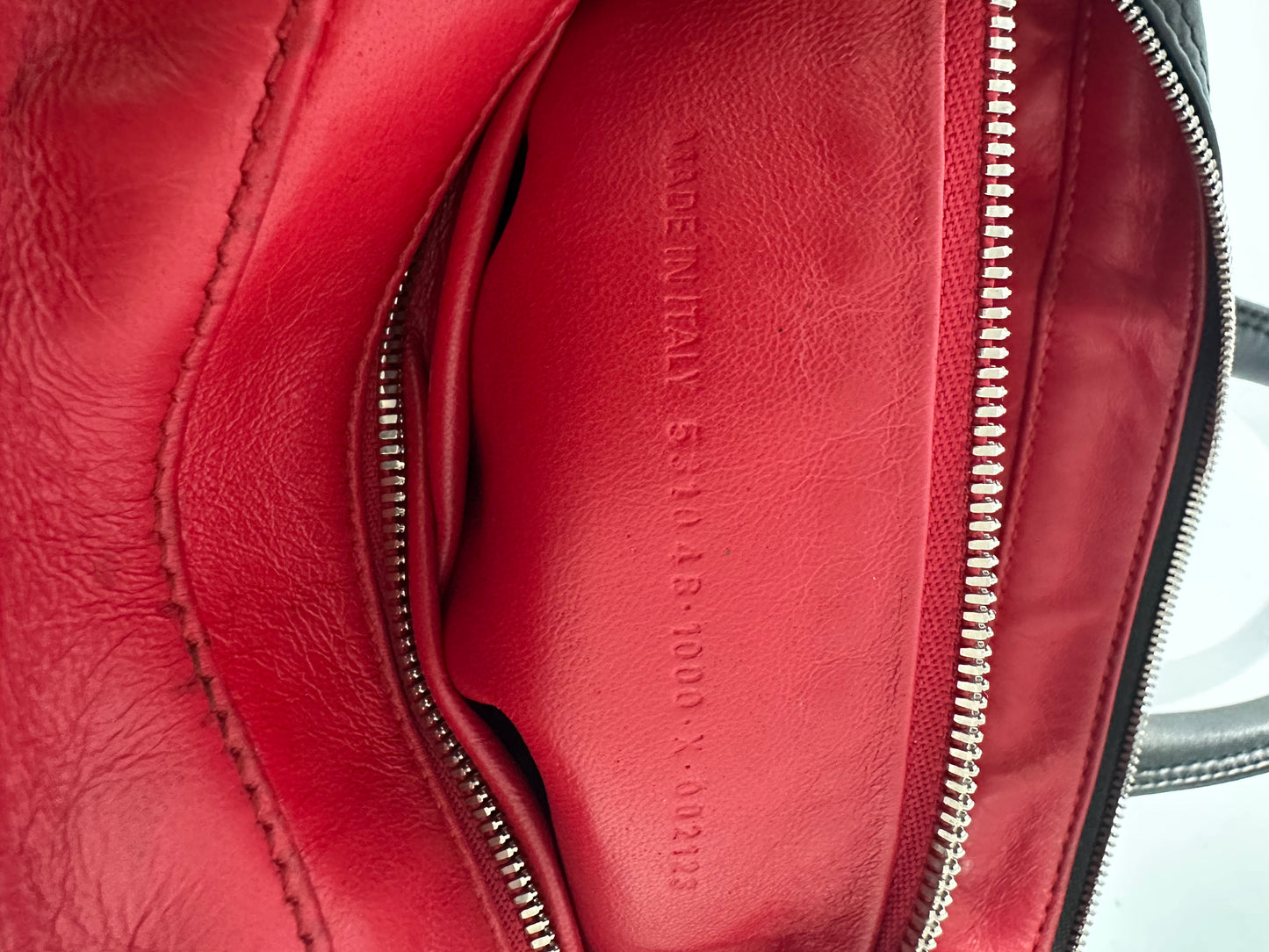 BALENCIAGA
Calfskin XS Triangle Duffle Black