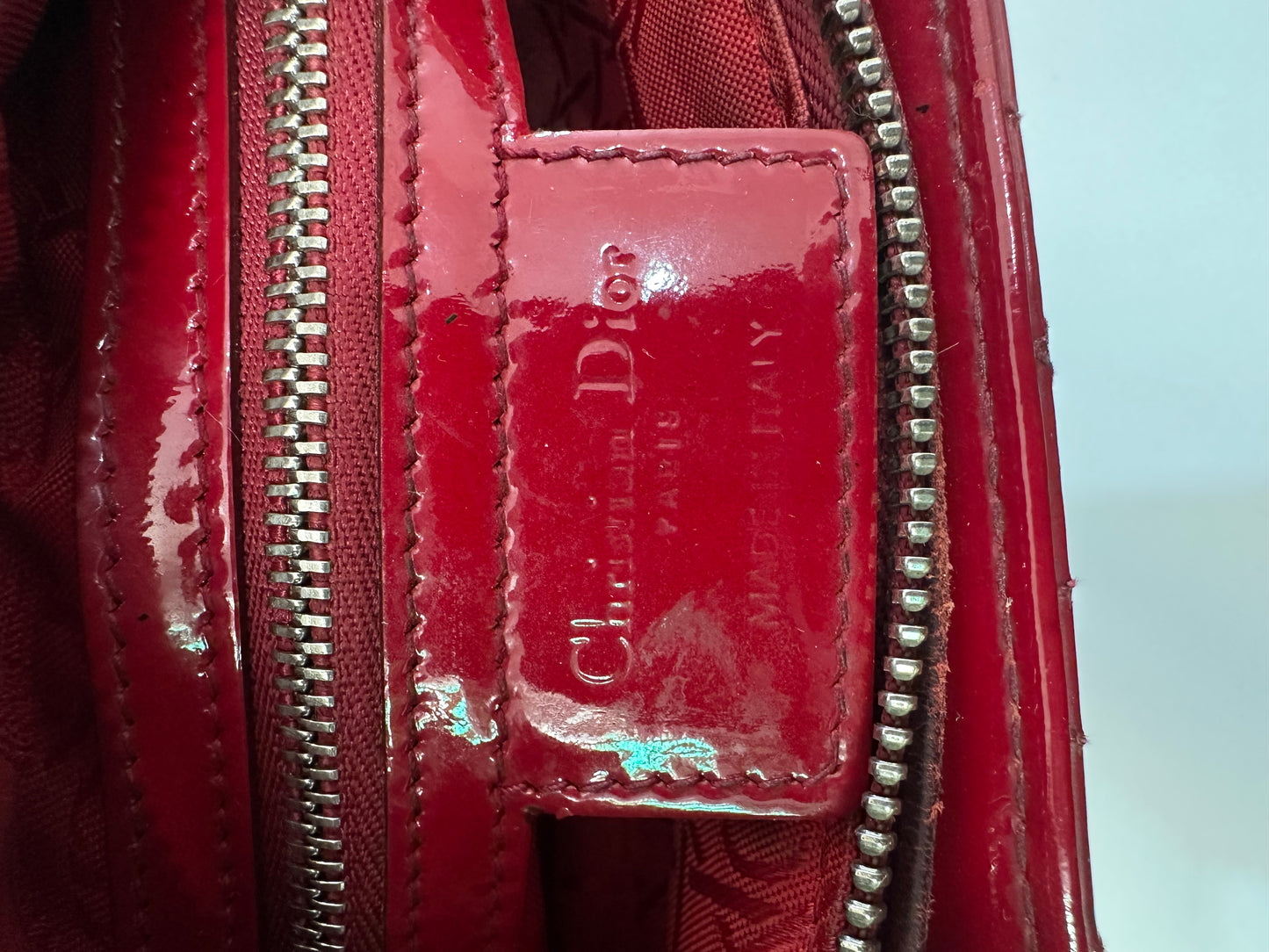 CHRISTIAN DIOR
Patent Cannage Medium Lady Dior Red