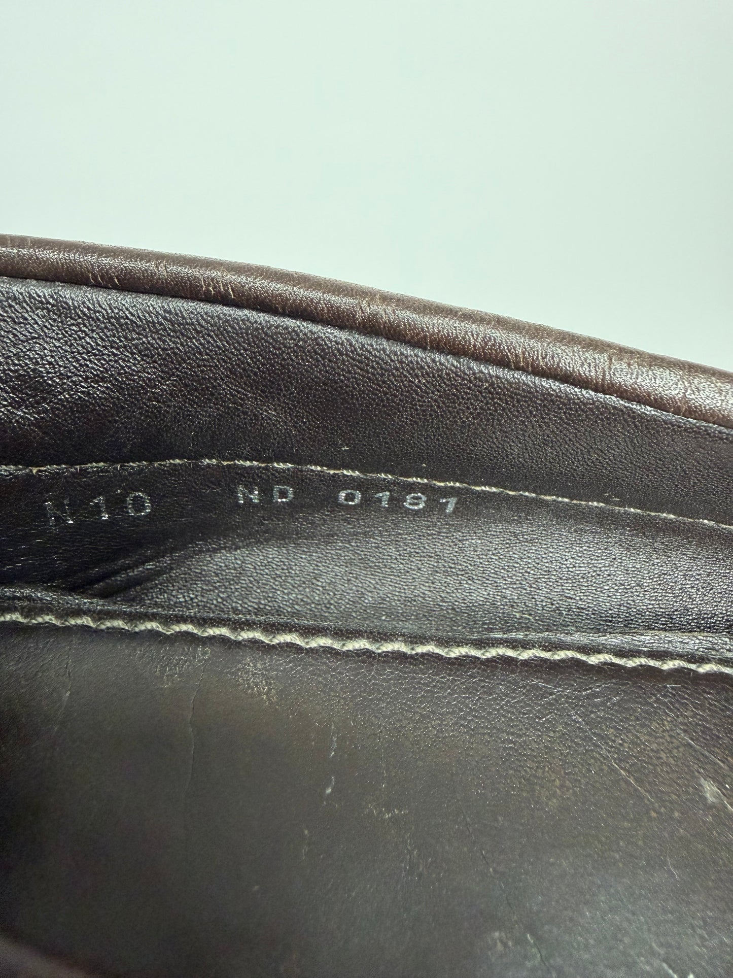 Louis Vuitton
Leather Drivers
Men's Size 10 UK/ 11 US / 44 EU