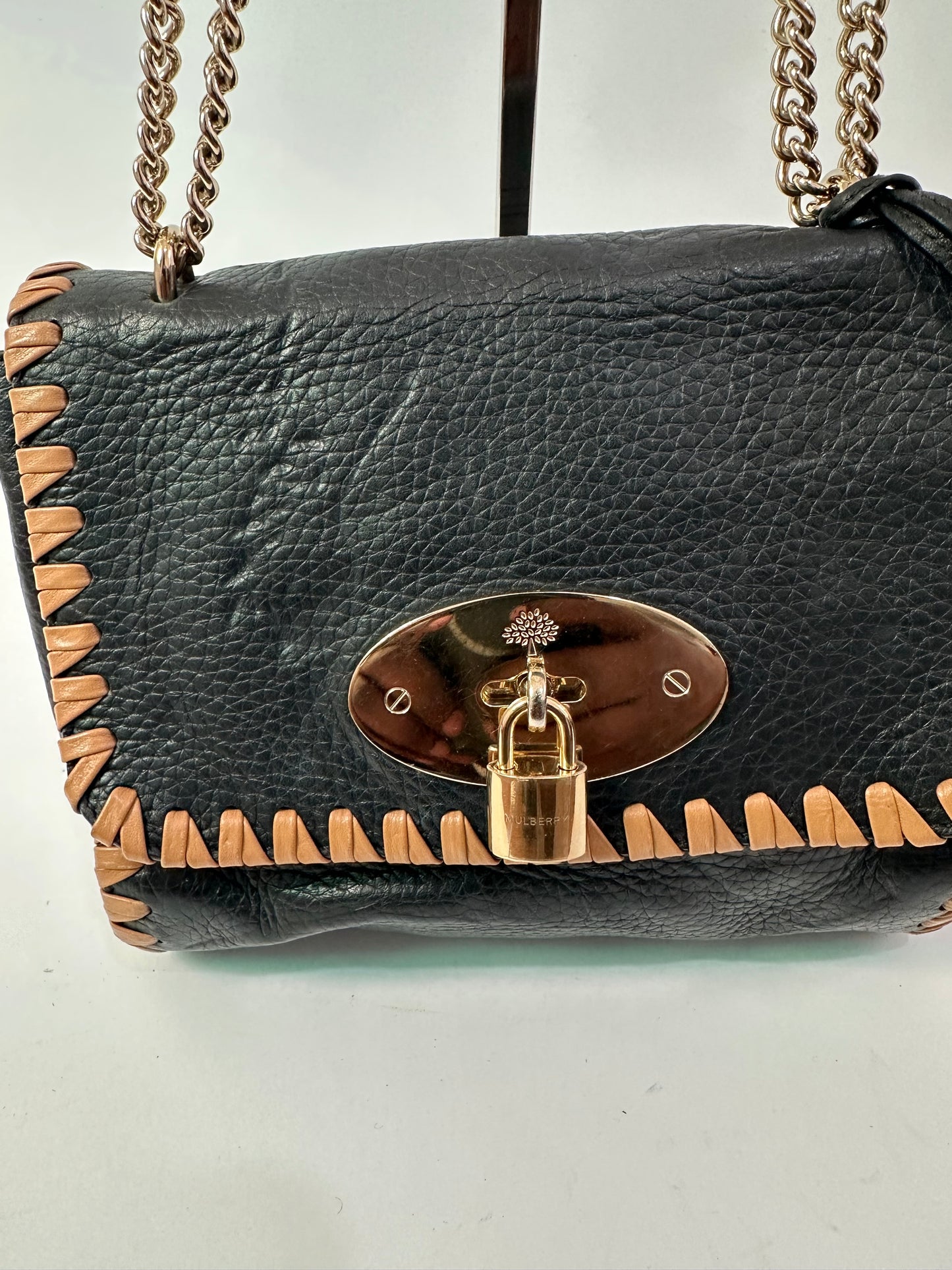 MULBERRY
Lily Braided Edge Shoulder Bag In Black