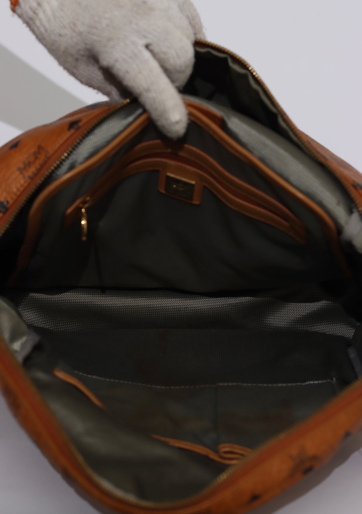 MCM
Visetos Medium Side Studs Stark Backpack Cognac