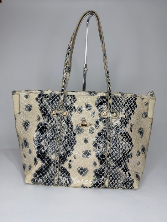 VIVIENNE WESTWOOD Metallic-print Embossed-logo Tote In Silber