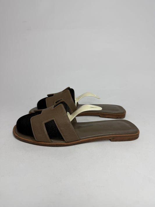 HERMES Grey Epsom Oran Sandals Size 38 EU/8 US / 5 UK