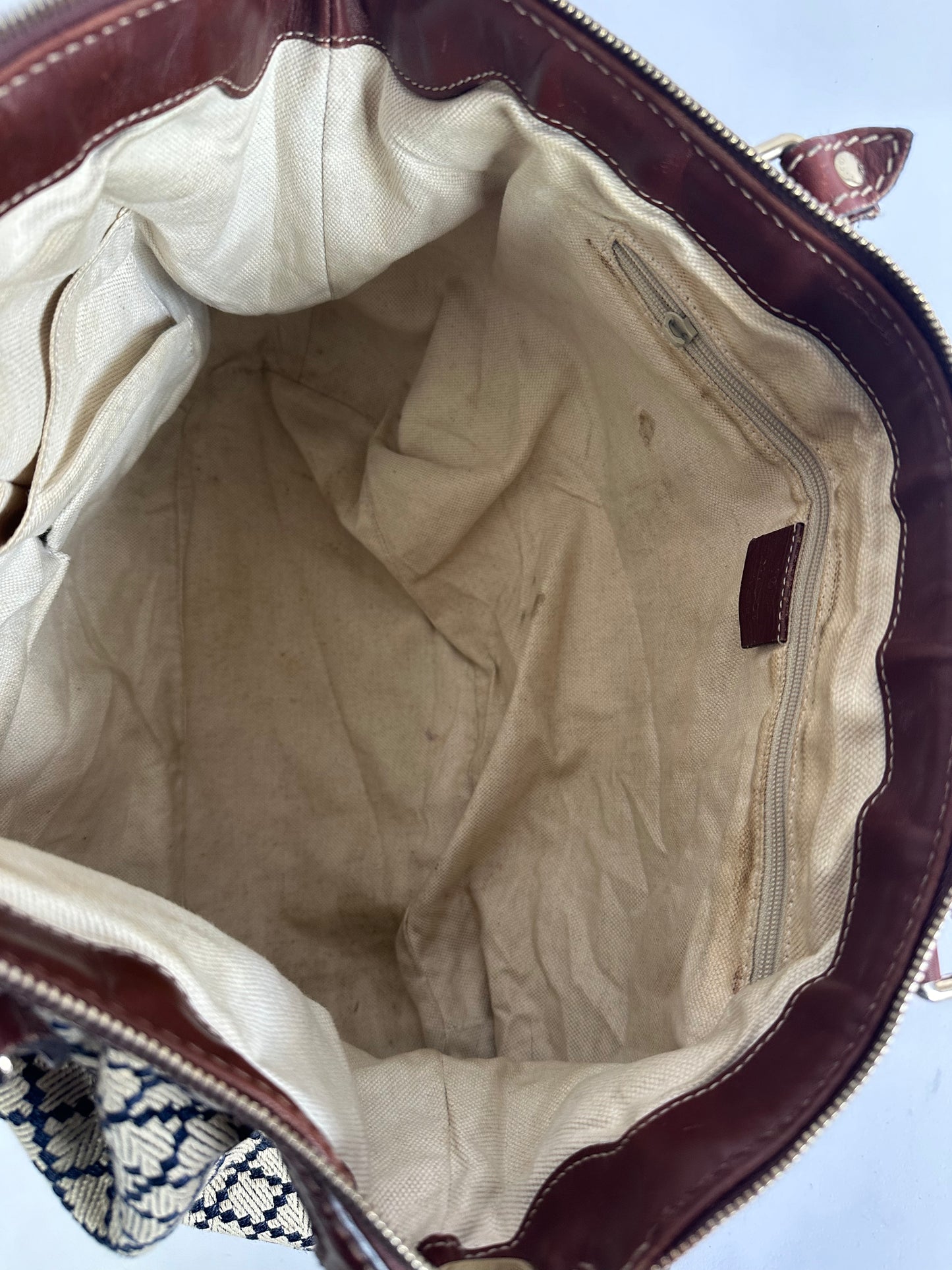 GUCCI
Diamante Medium Sukey Top Handle Bag Beige Brown
