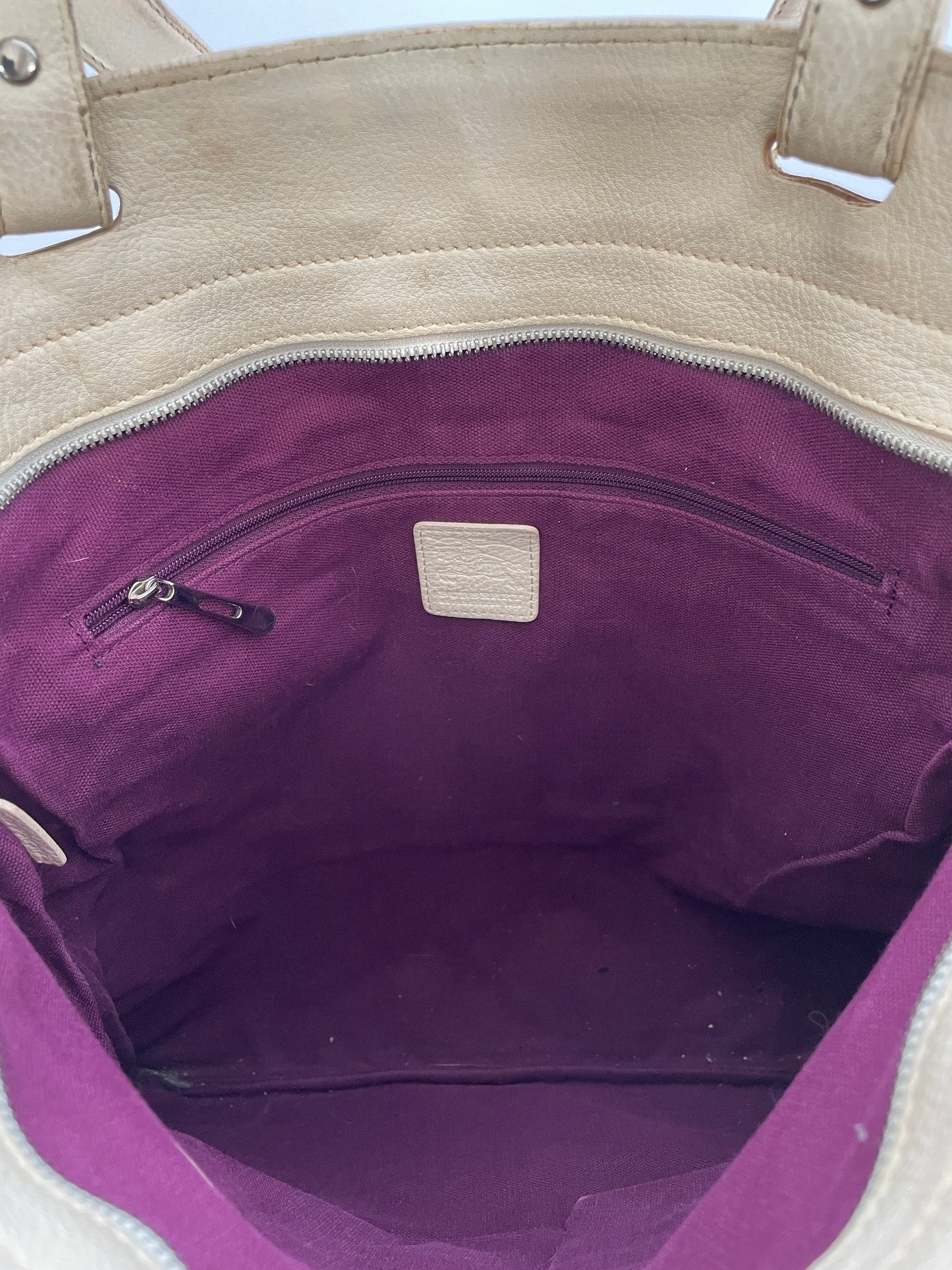 BURBERRY
White Leather Black Check Tote Bag