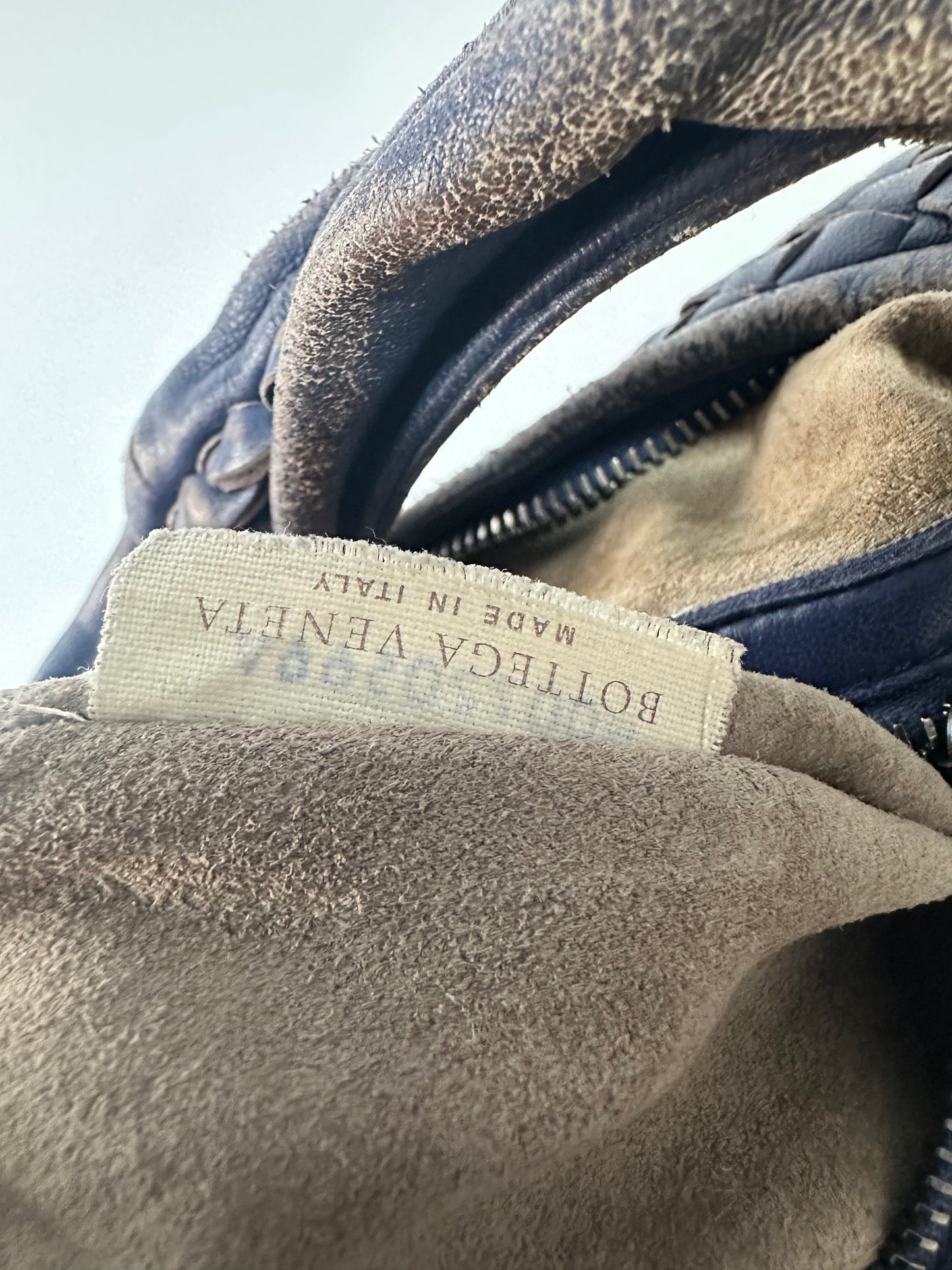 Bottega Veneta Blue Intrecciato Leather medium Veneta Hobo